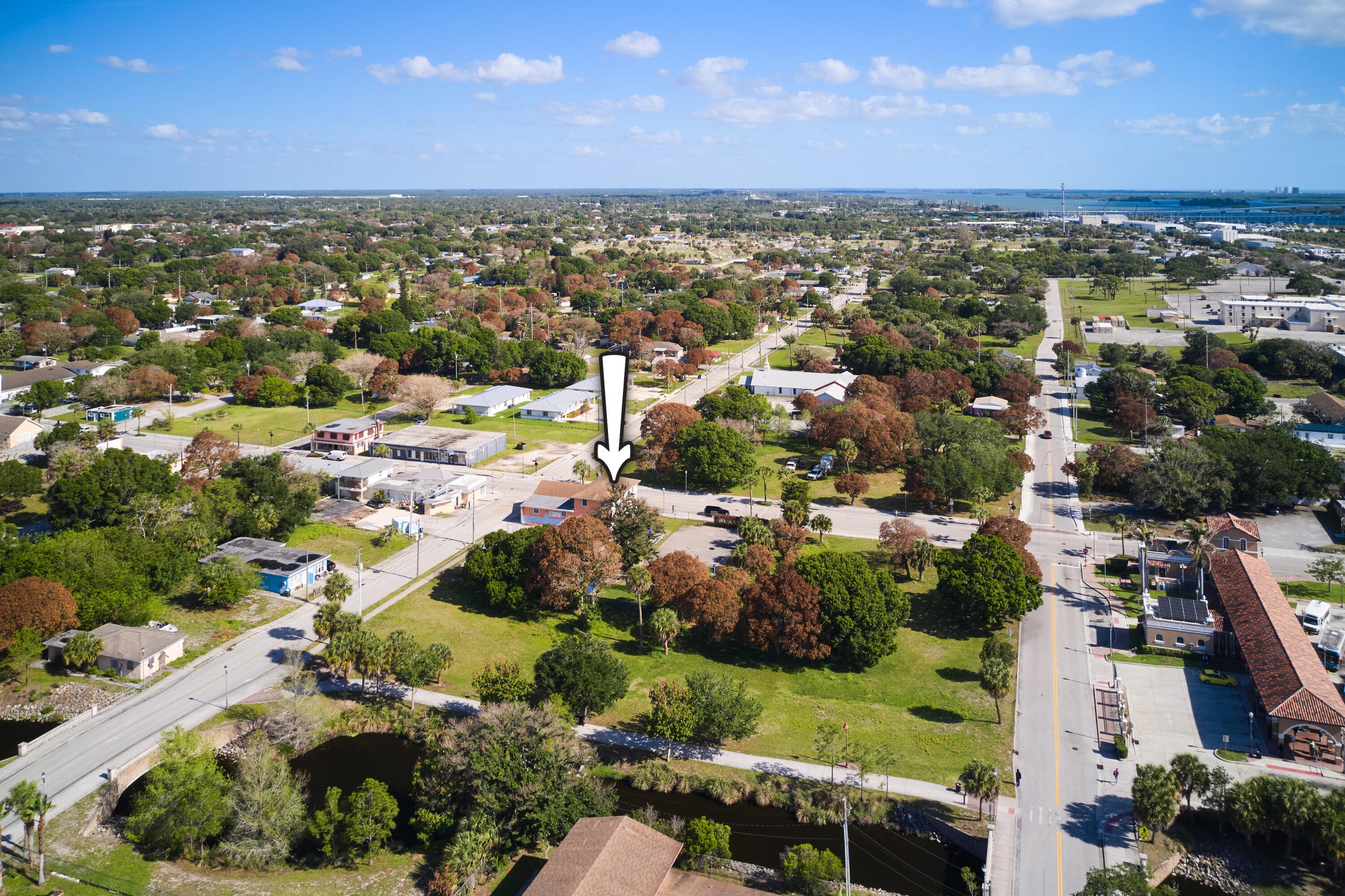 464 N 9th Street, Fort Pierce, FL — photo 7 of 31