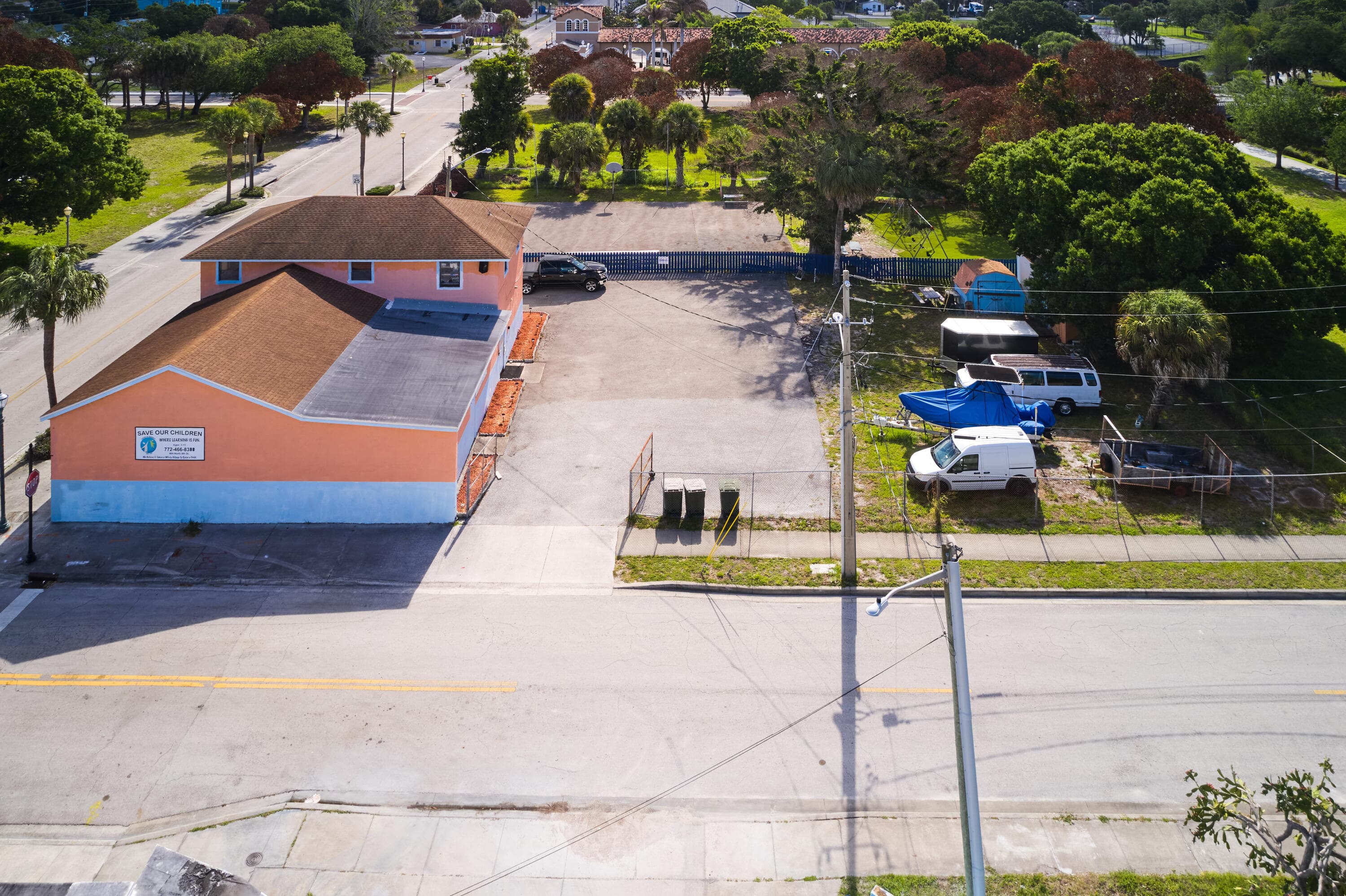 464 N 9th Street, Fort Pierce, FL — photo 10 of 31
