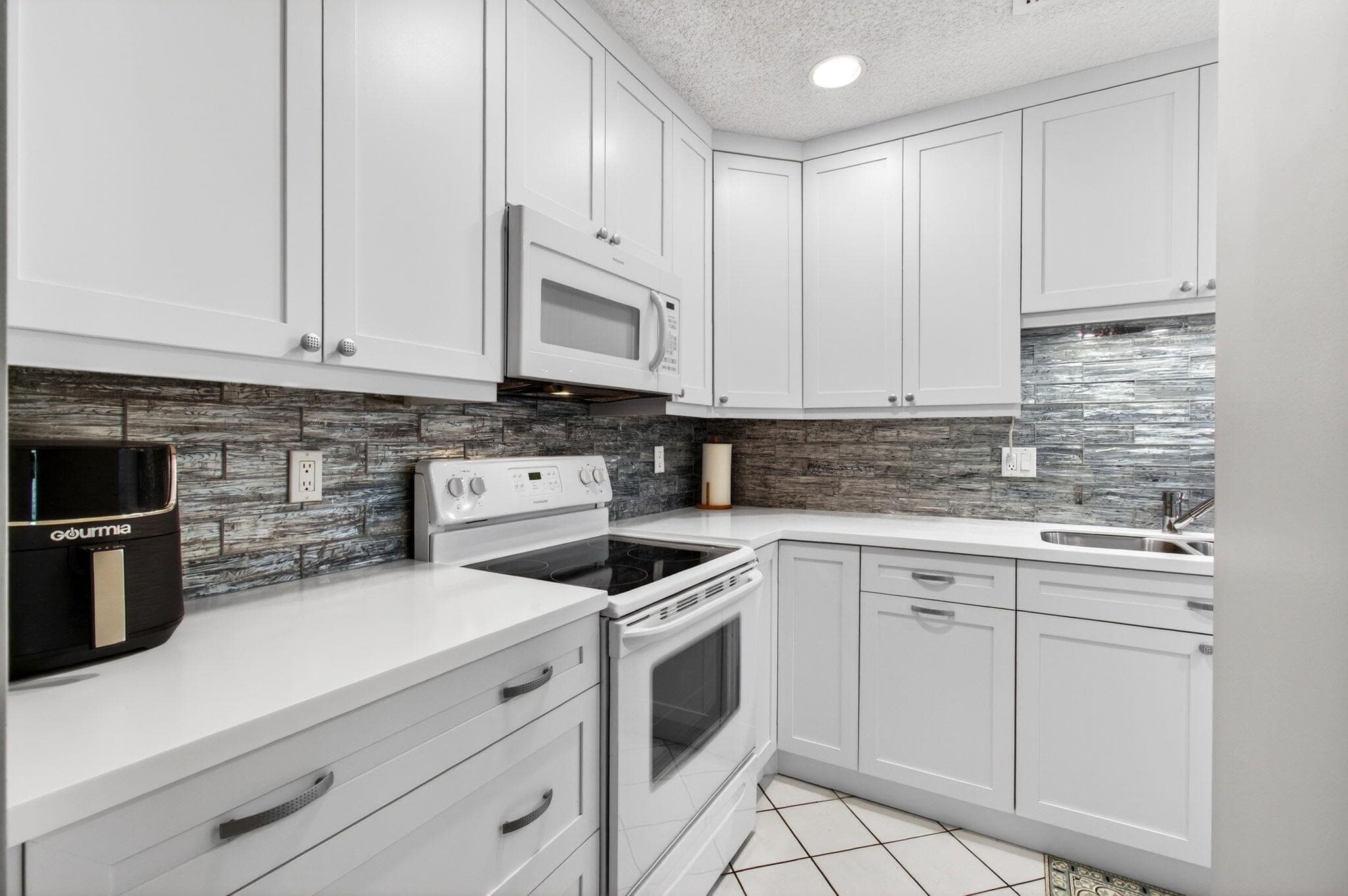 1835 NW 13th Street 103, Delray Beach, FL 33445 — photo 7 of 44