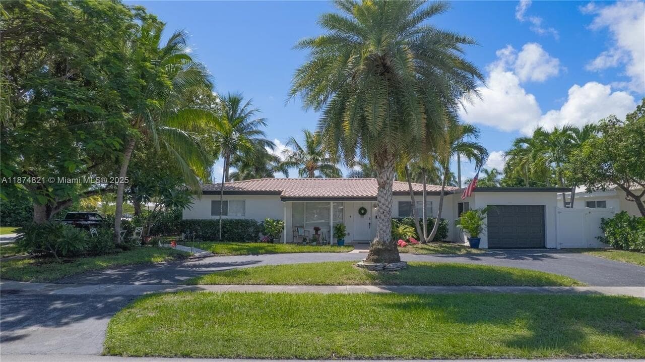 1116 SE 13th Court, Deerfield Beach, FL 33441 — photo 1 of 44