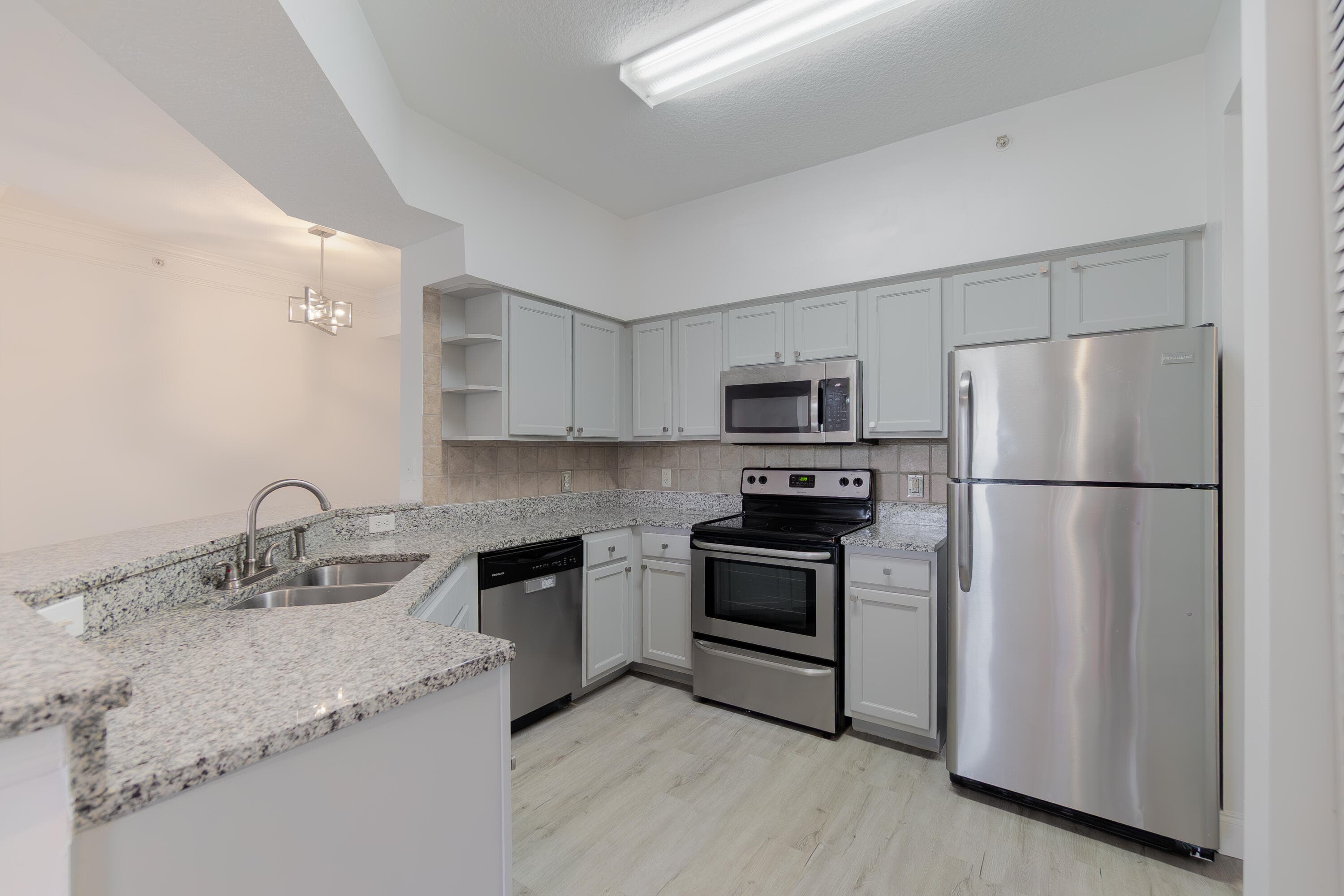 9873 Baywinds Drive 5107, West Palm Beach, FL 33411 — photo 3 of 33
