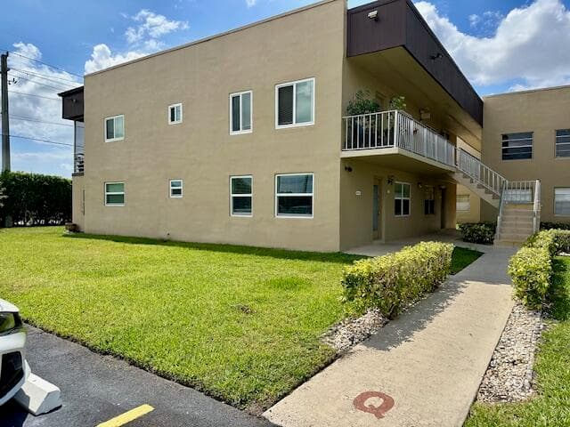 769 Burgundy Q, Delray Beach, FL 33484 — photo 1 of 20