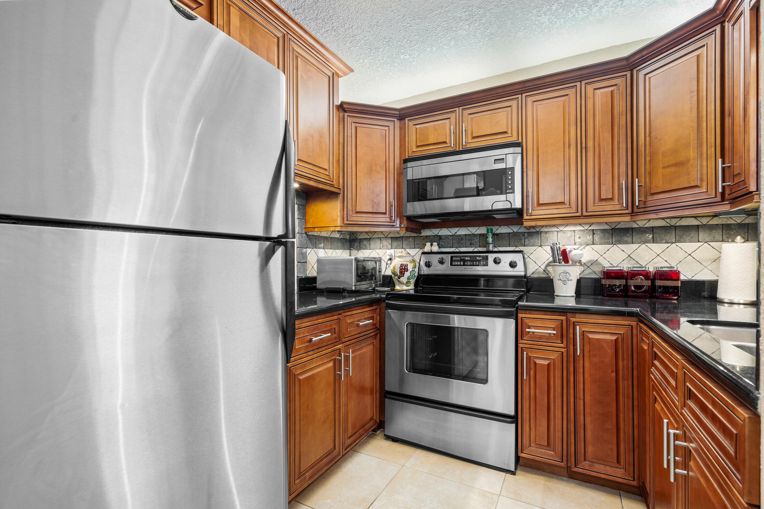 400 NE 20th Street, Boca Raton, FL 33431 — photo 1 of 17