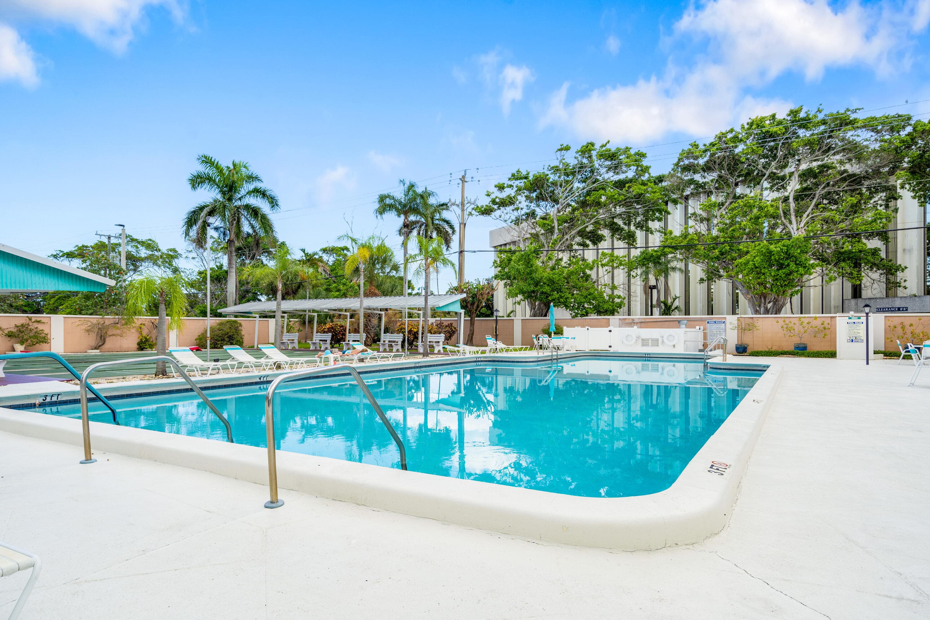 400 NE 20th Street, Boca Raton, FL 33431 — photo 14 of 17