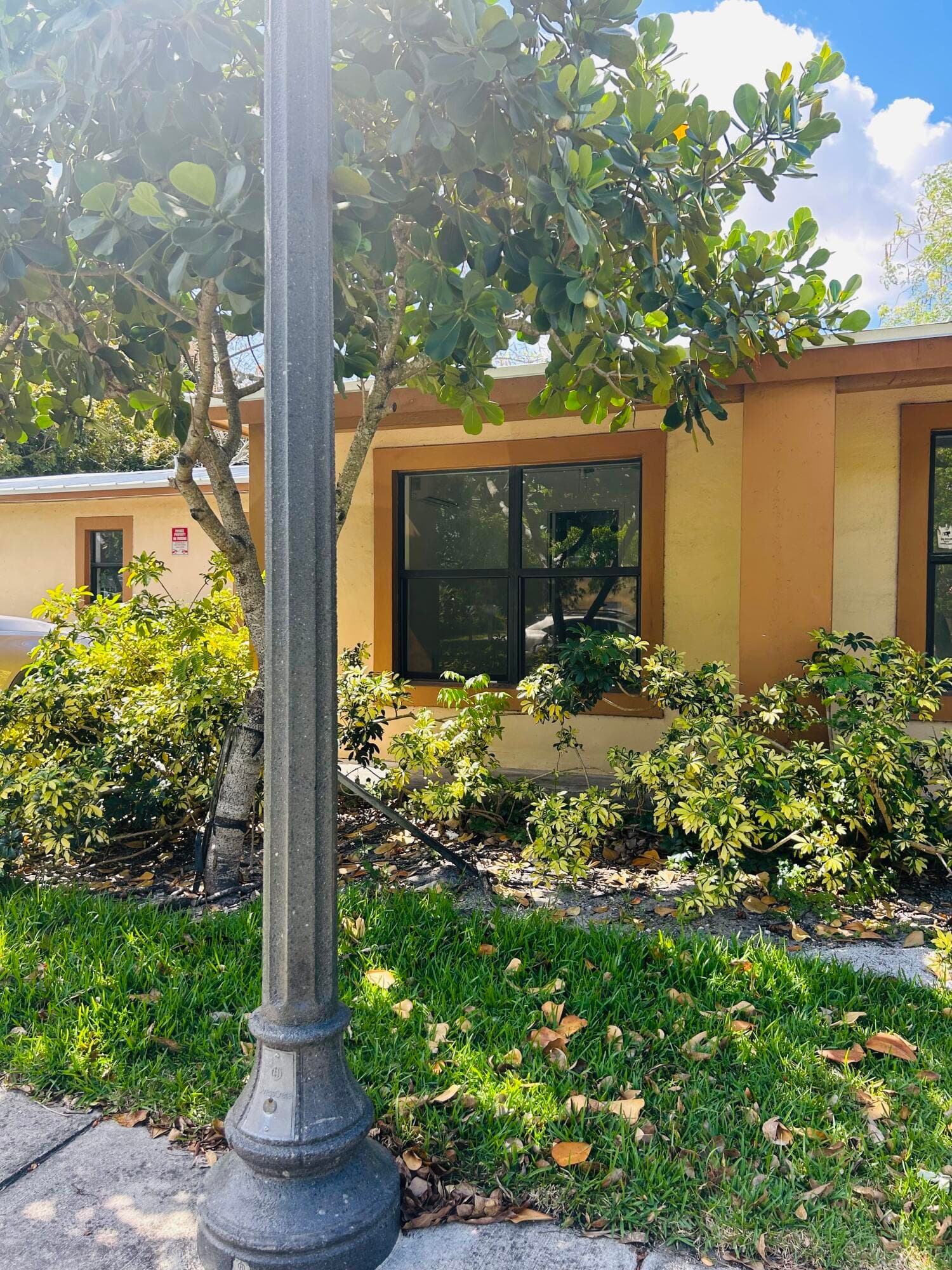844 NW 3rd Avenue B, Fort Lauderdale, FL 33311 — photo 3 of 11