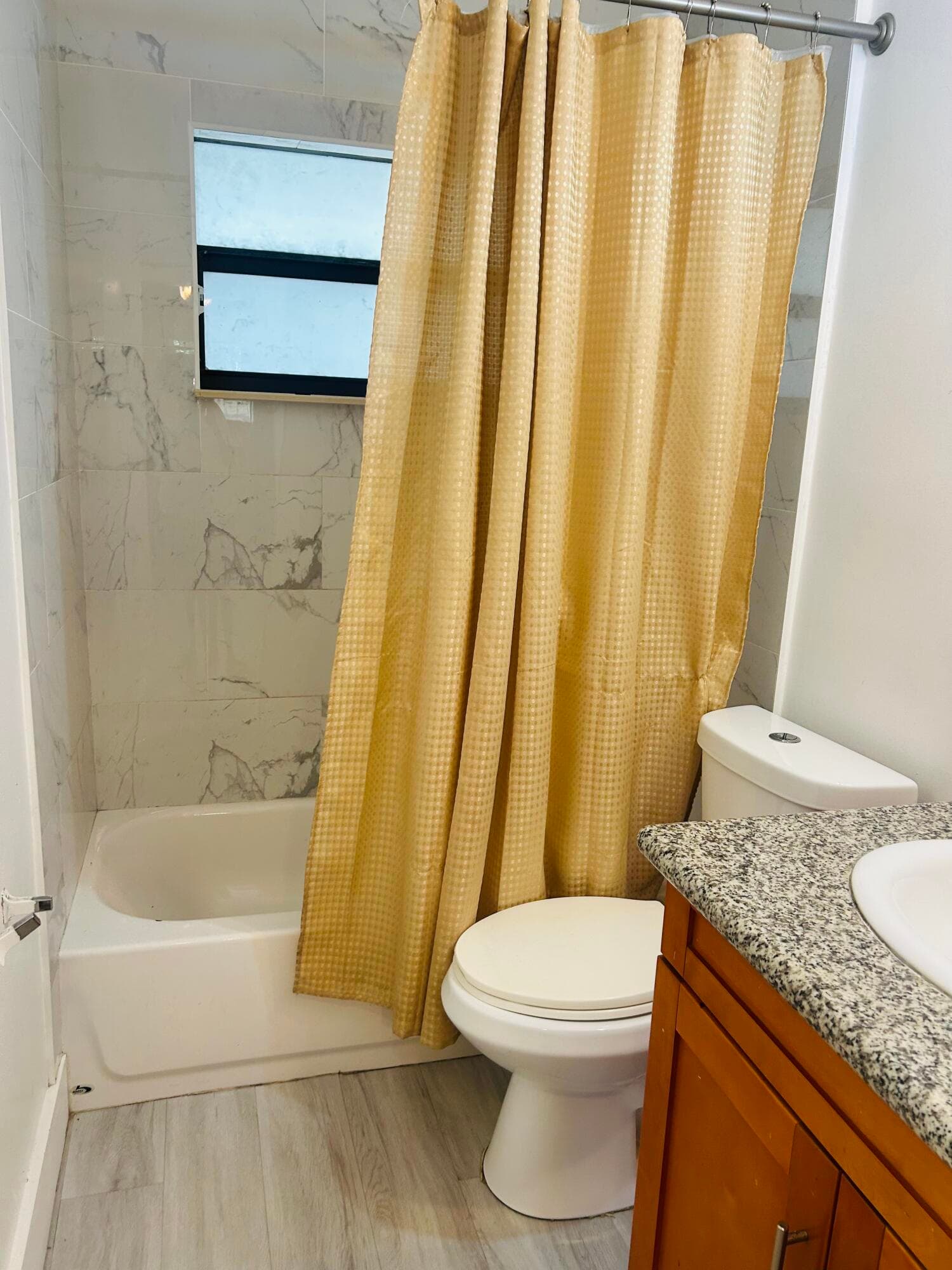 844 NW 3rd Avenue B, Fort Lauderdale, FL 33311 — photo 5 of 11