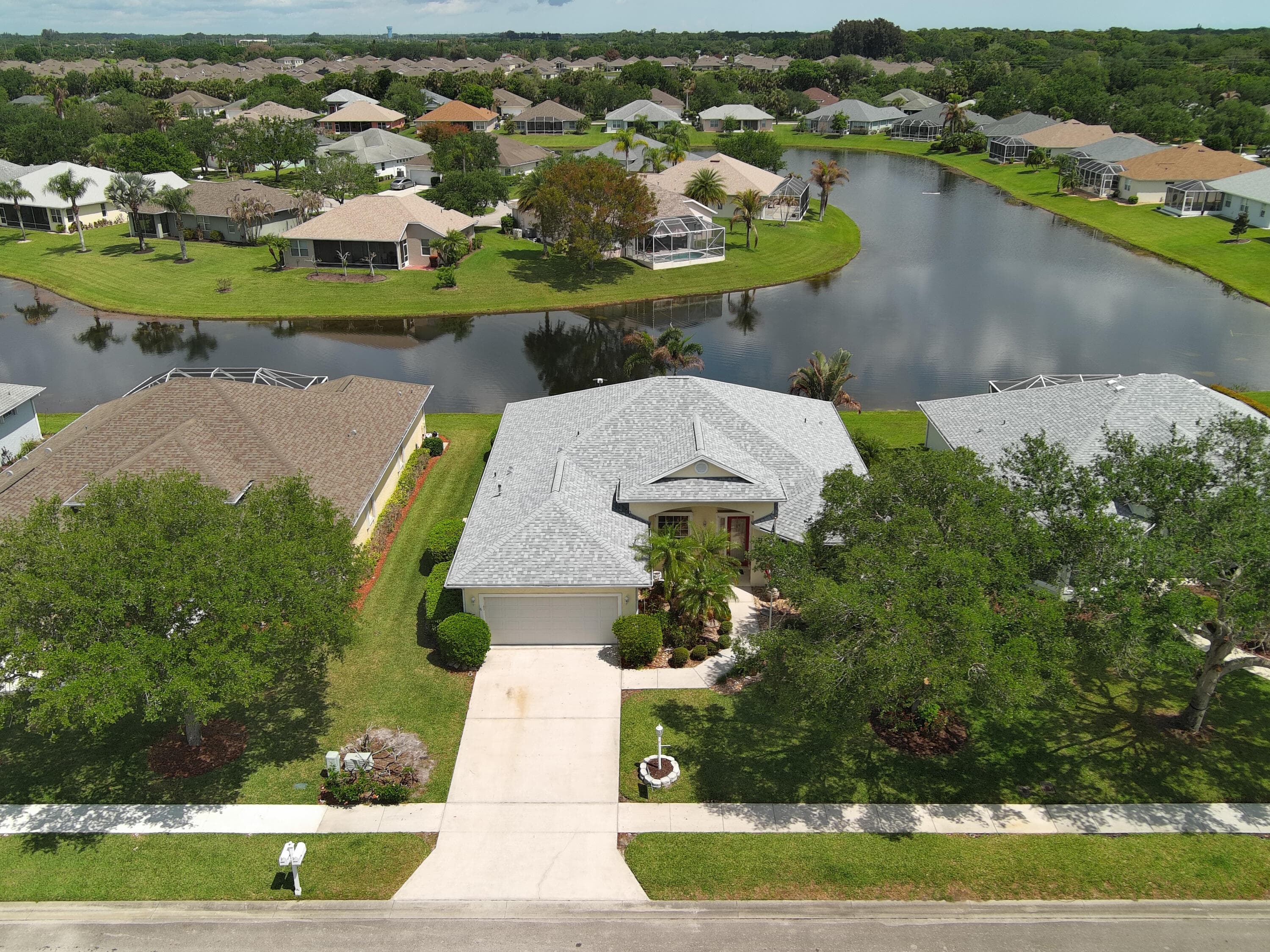 5370 E 1st Square SW, Vero Beach, FL 32968 — photo 33 of 42