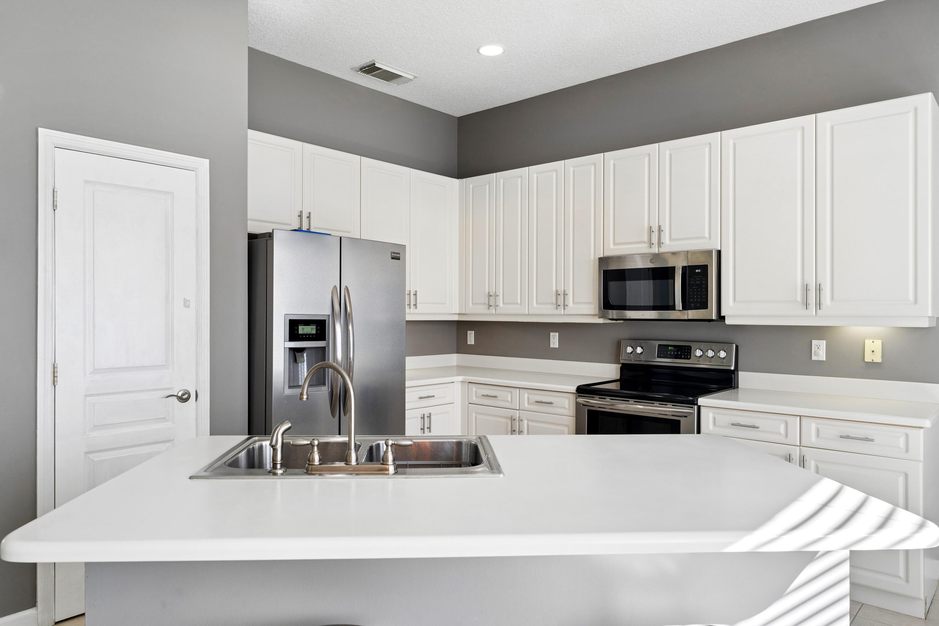 10640 SW Waterway Lane, Port St. Lucie, FL 34987 — photo 16 of 59