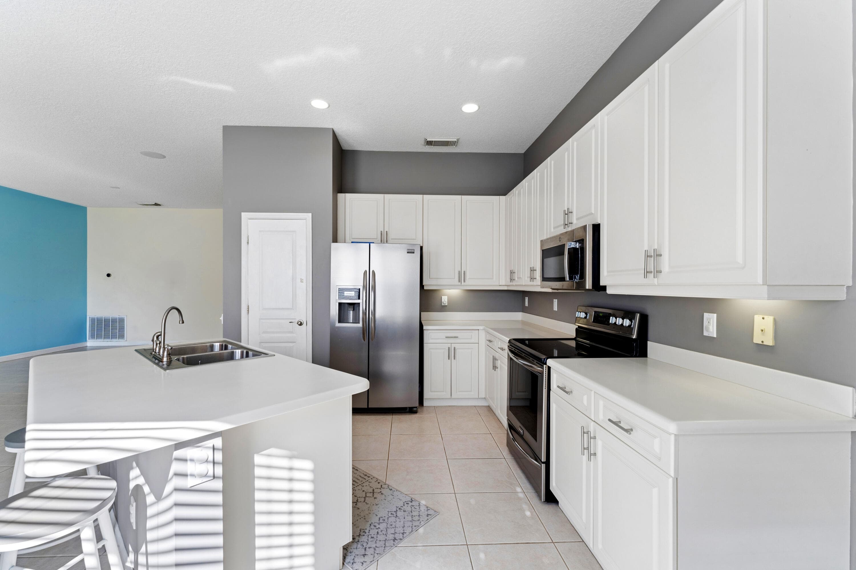 10640 SW Waterway Lane, Port St. Lucie, FL 34987 — photo 17 of 59
