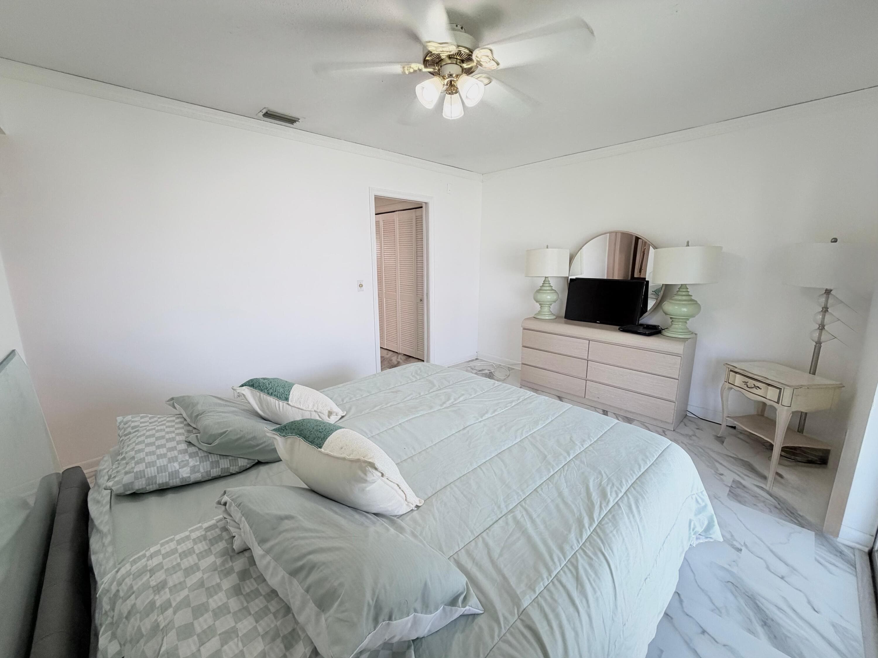 62 Easthampton C, West Palm Beach, FL 33417 — photo 15 of 21