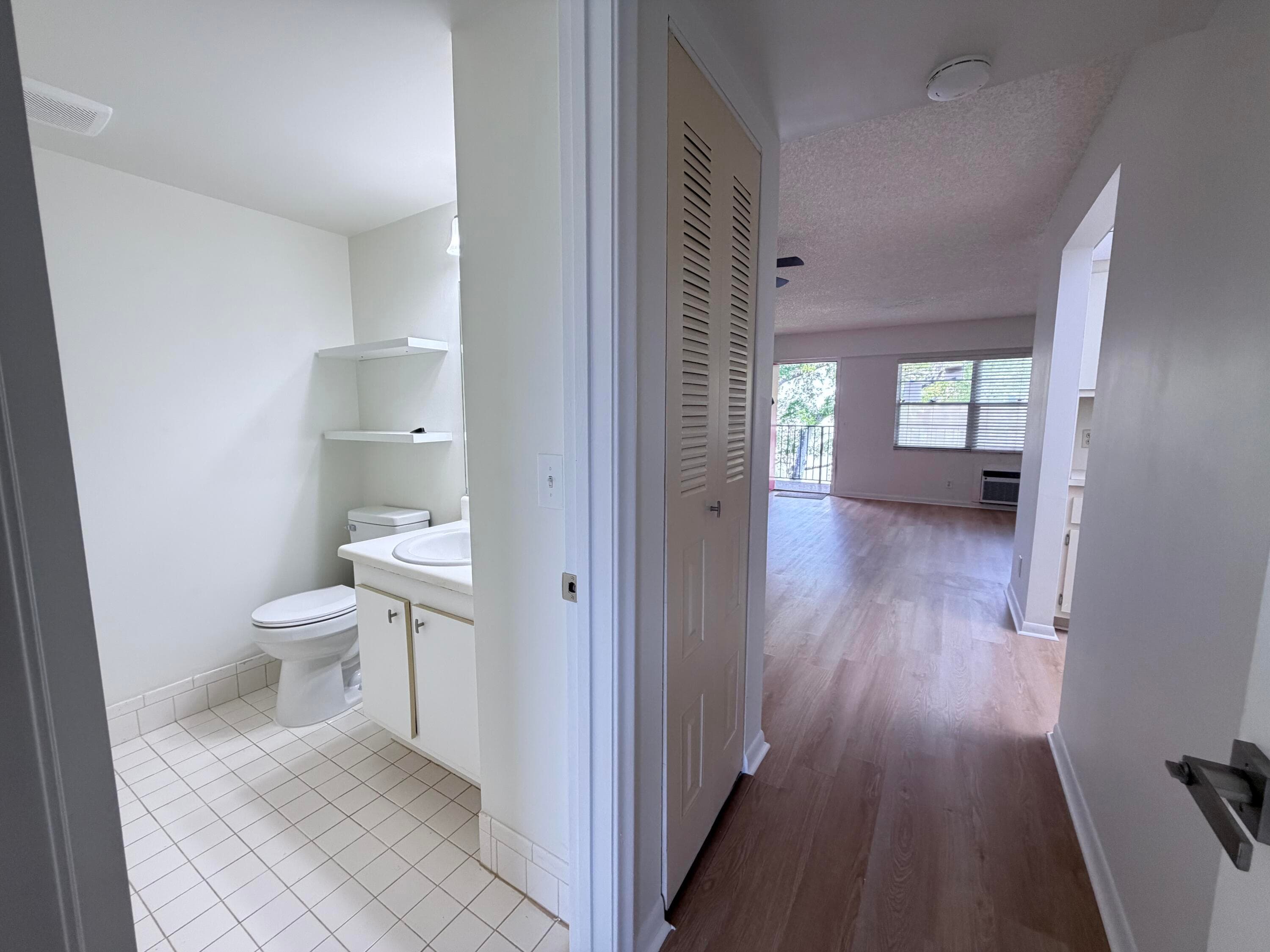 100 SW 132nd Way 303k, Pembroke Pines, FL 33027 — photo 9 of 17