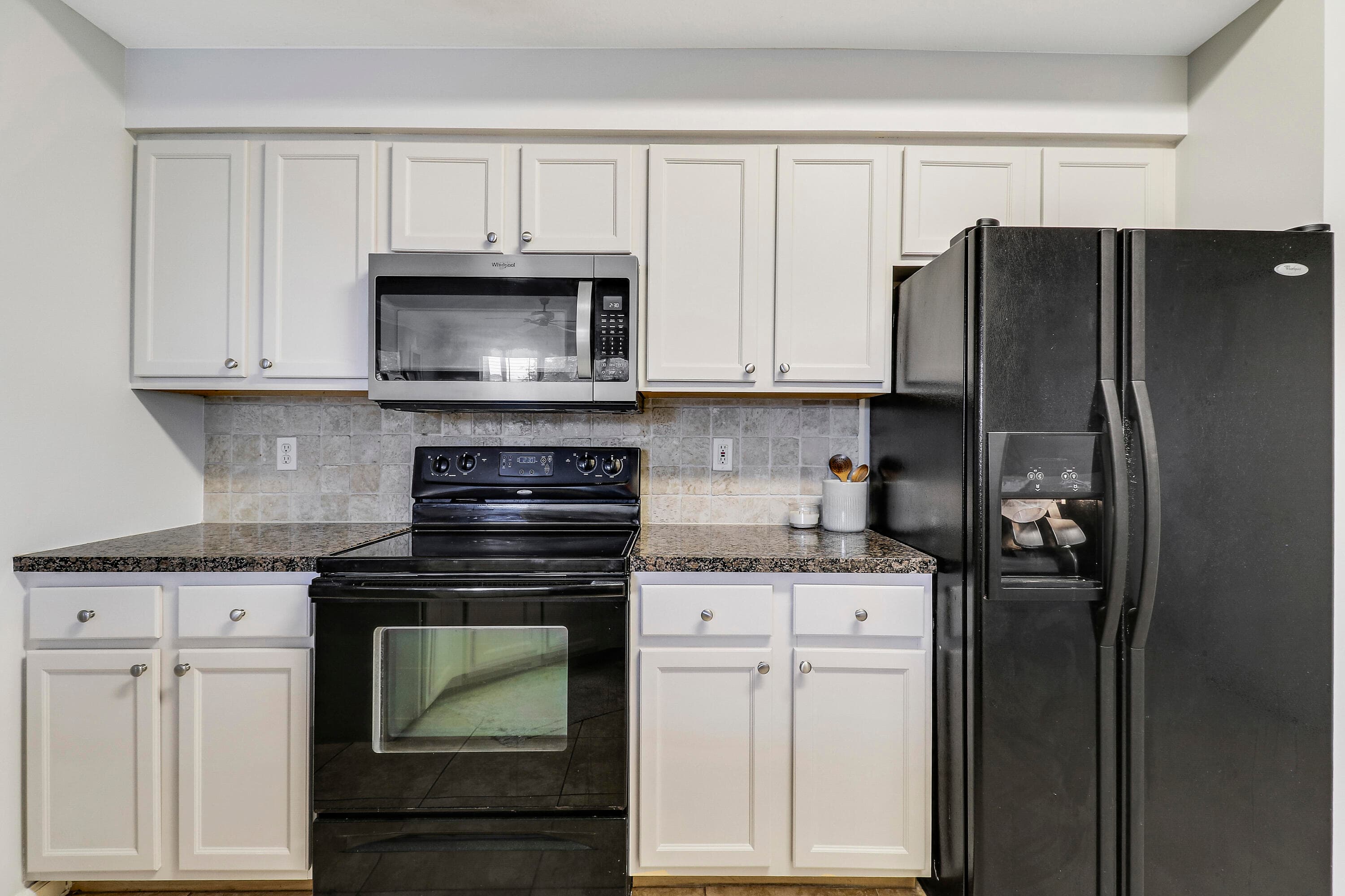 275 Murcia Drive 212, Jupiter, FL 33458 — photo 11 of 32