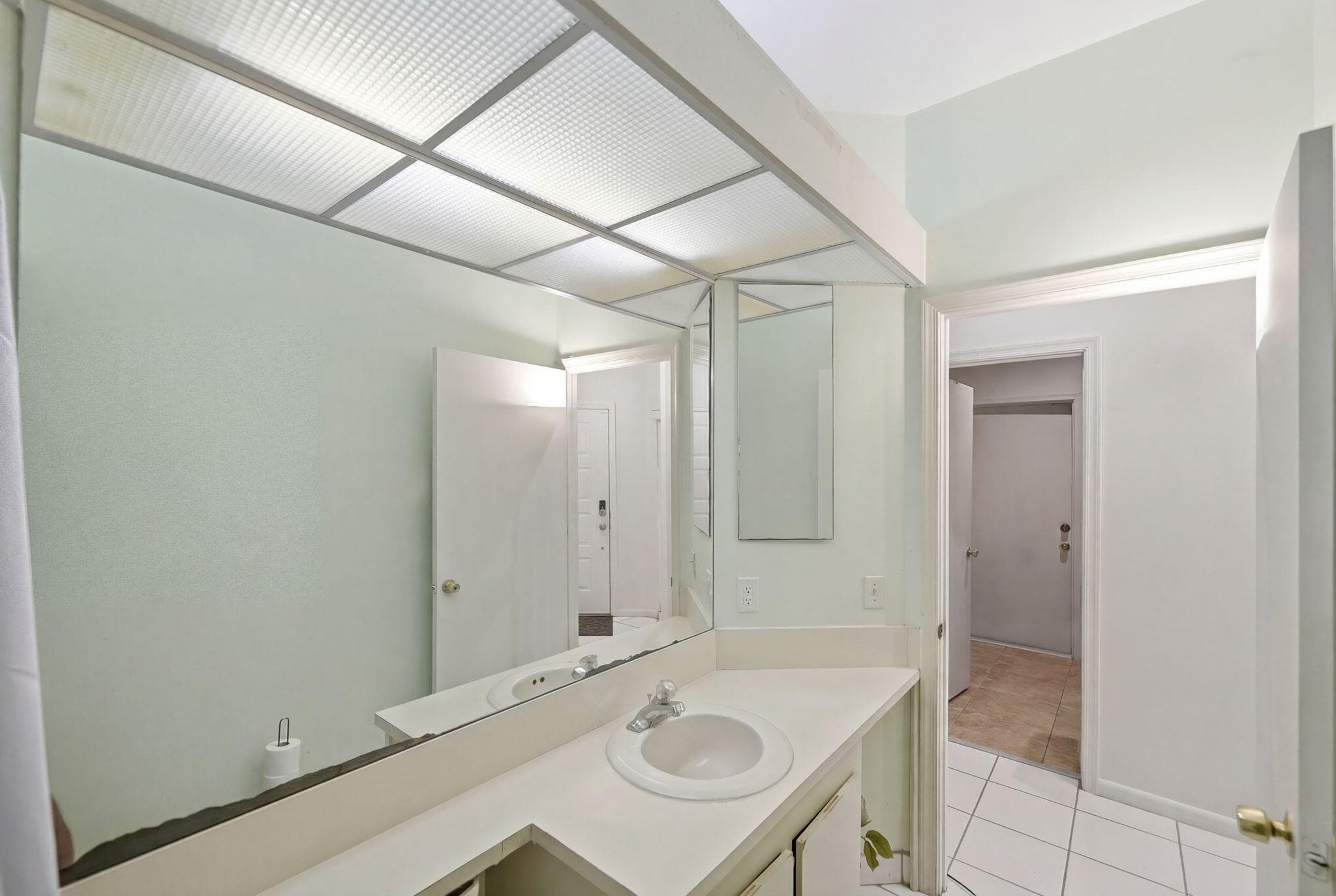 1239 Sussex Street, Boynton Beach, FL 33436 — photo 19 of 32