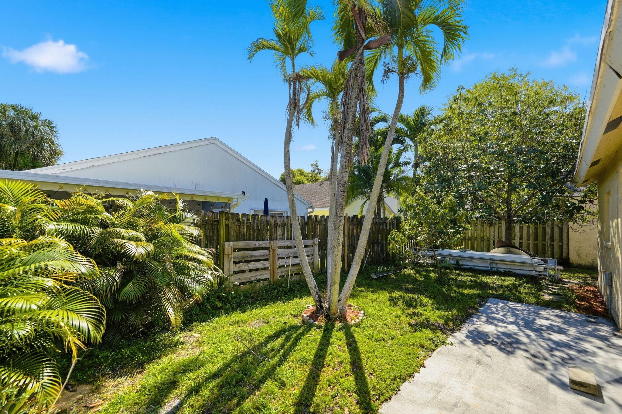 1239 Sussex Street, Boynton Beach, FL 33436 — photo 23 of 32