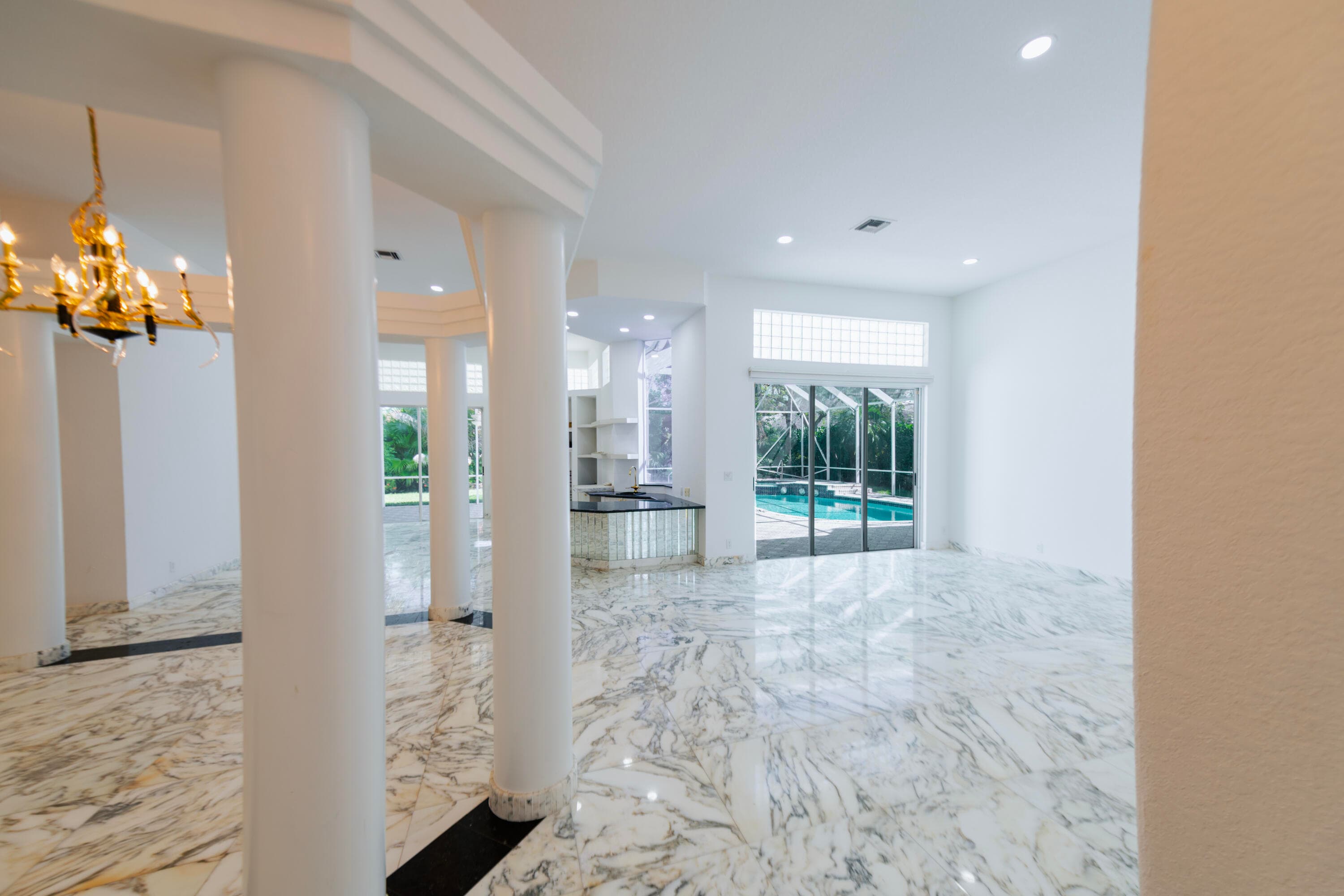 Single Family Residence in Coral Springs — photo 12 of 26