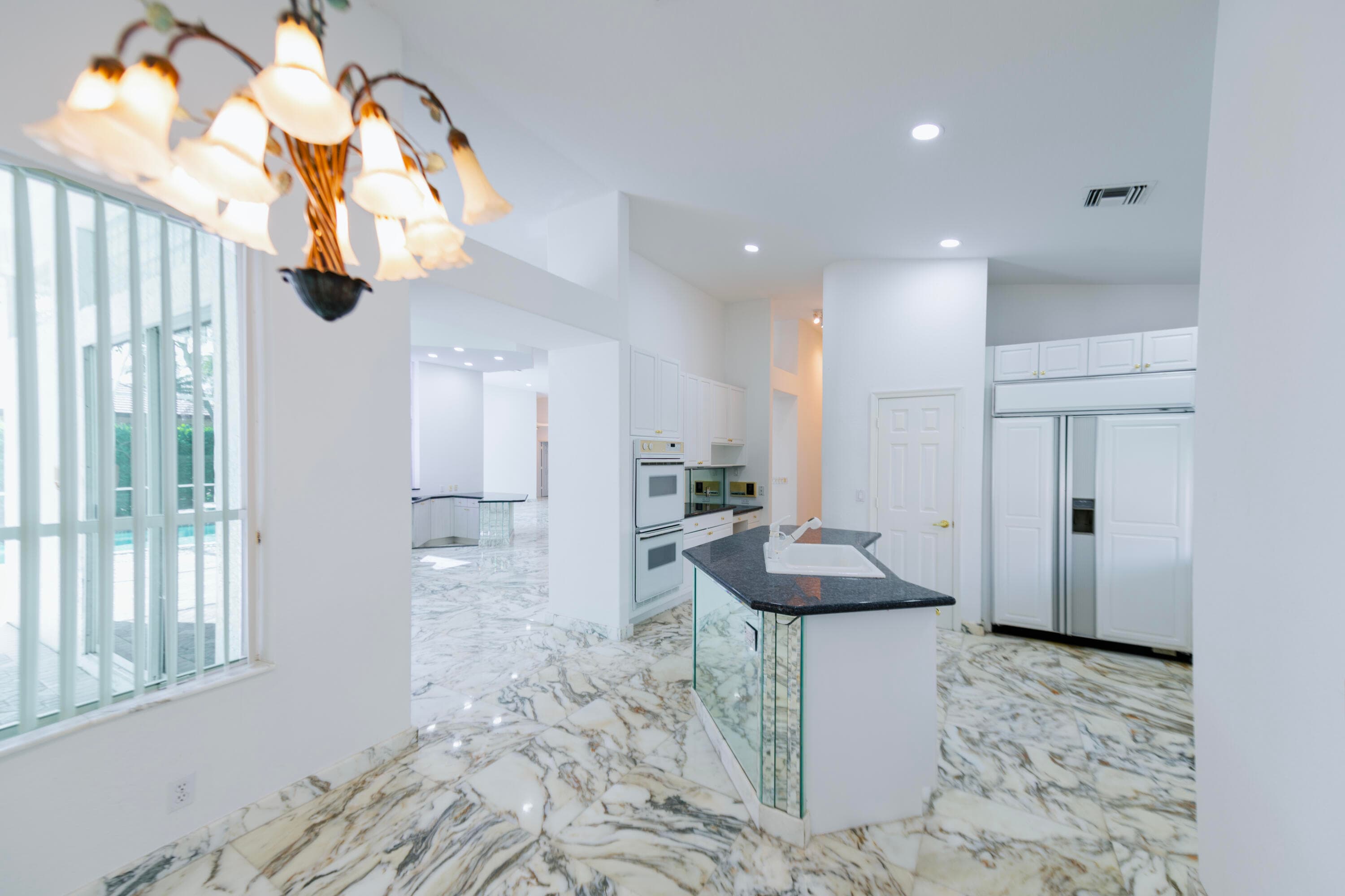 Single Family Residence in Coral Springs — photo 14 of 26