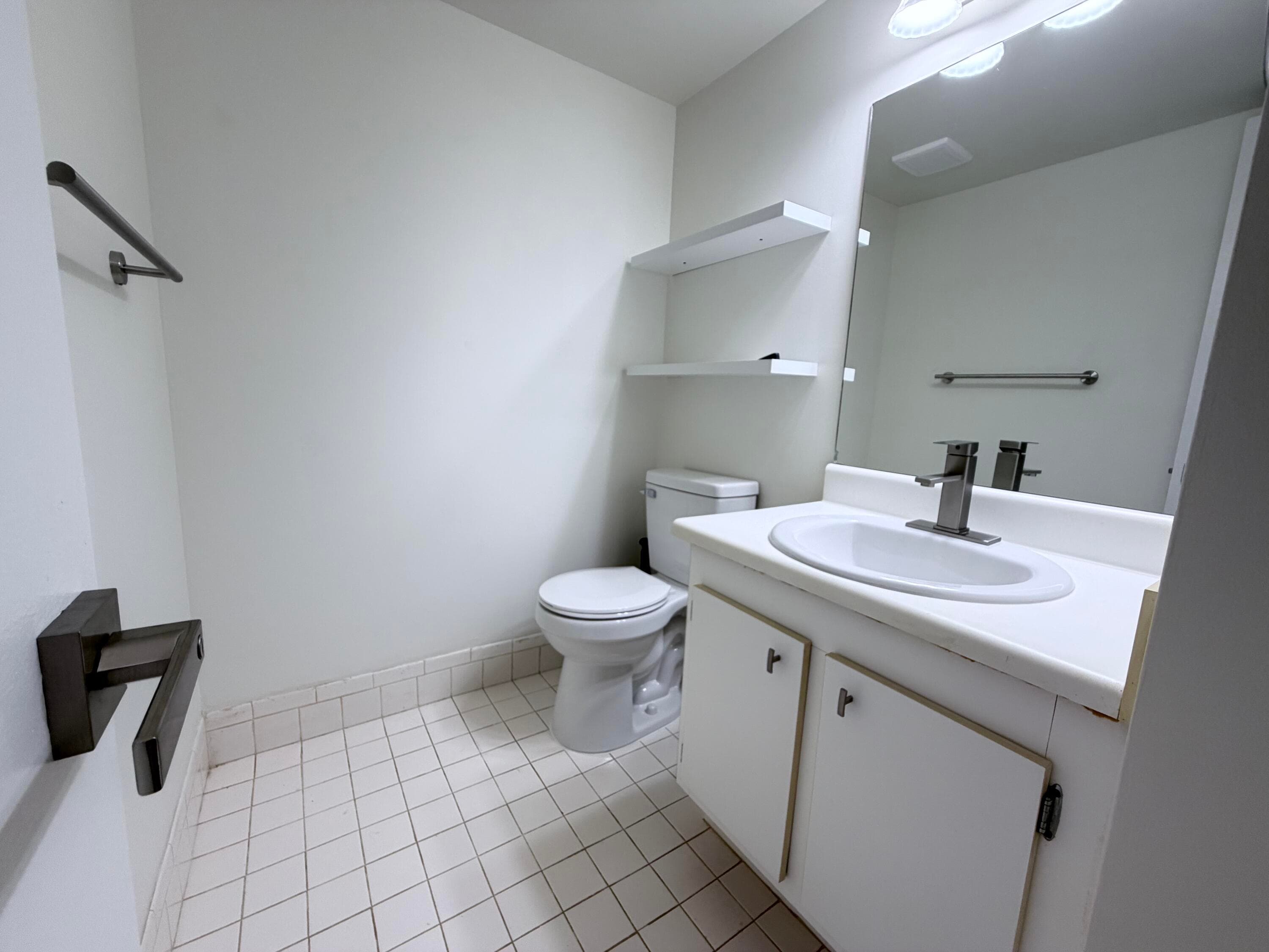 100 SW 132nd Way 303k, Pembroke Pines, FL 33027 — photo 8 of 17
