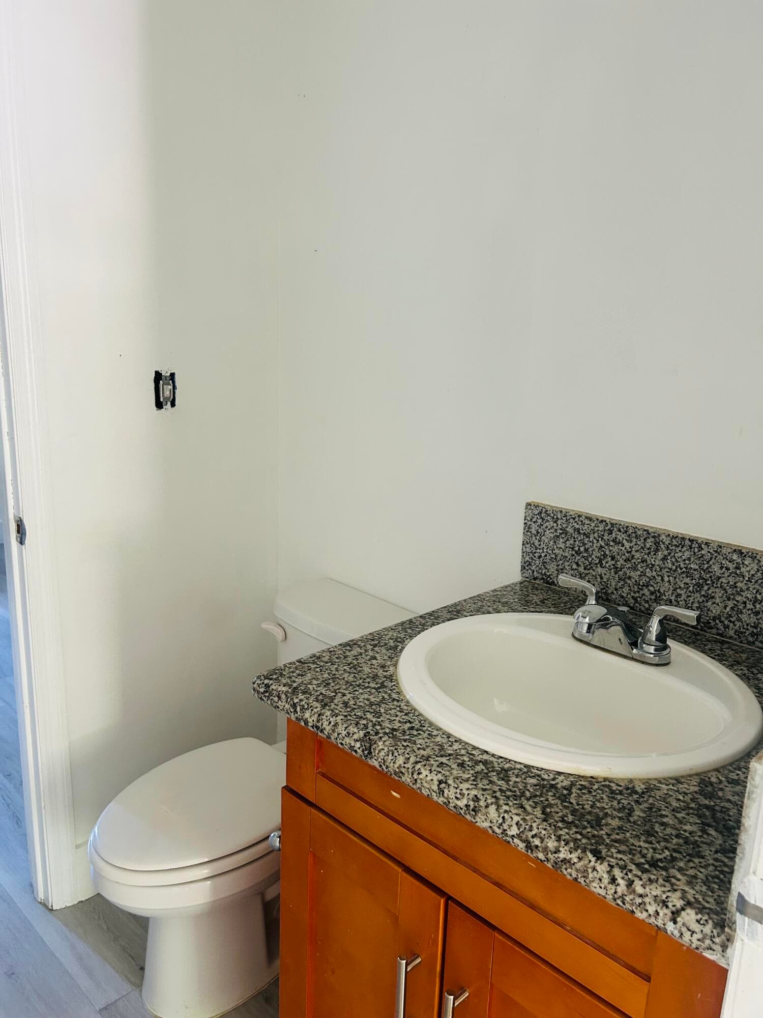 844 NW 3rd Avenue B, Fort Lauderdale, FL 33311 — photo 6 of 11