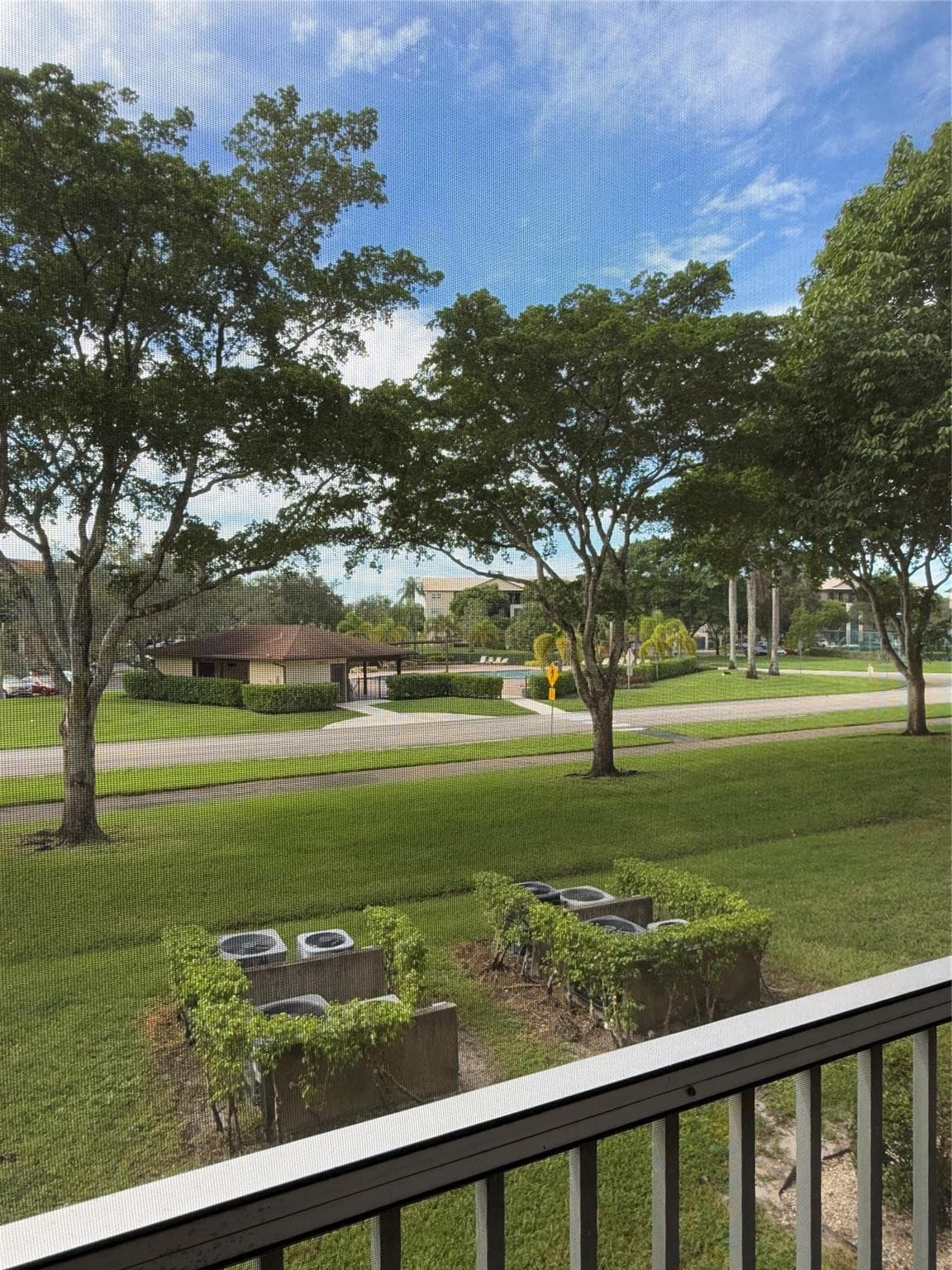 12850 SW 4th Court 203i, Pembroke Pines, FL 33027 — photo 12 of 18