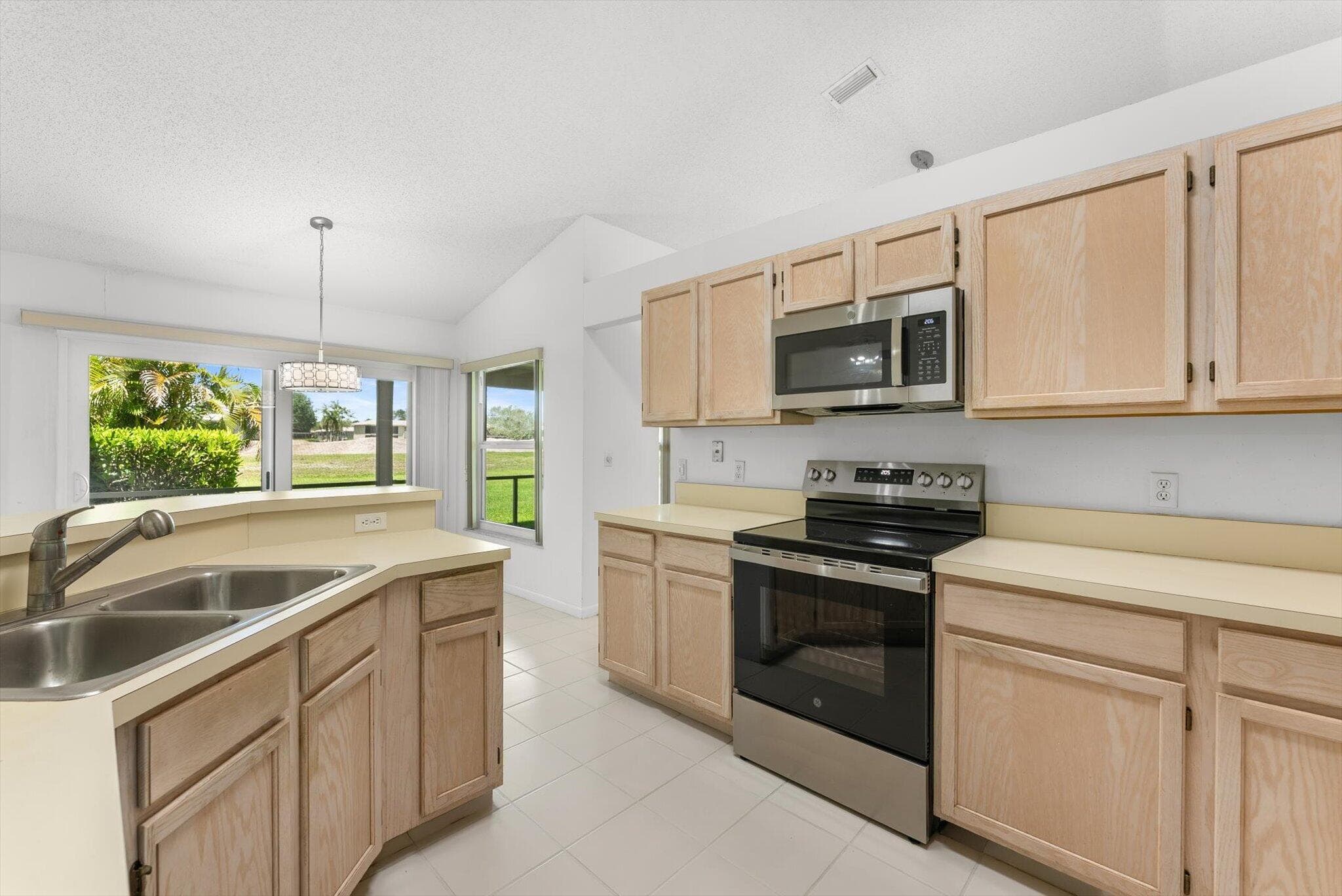 3737 Satin Leaf Court, Delray Beach, FL 33445 — photo 19 of 51