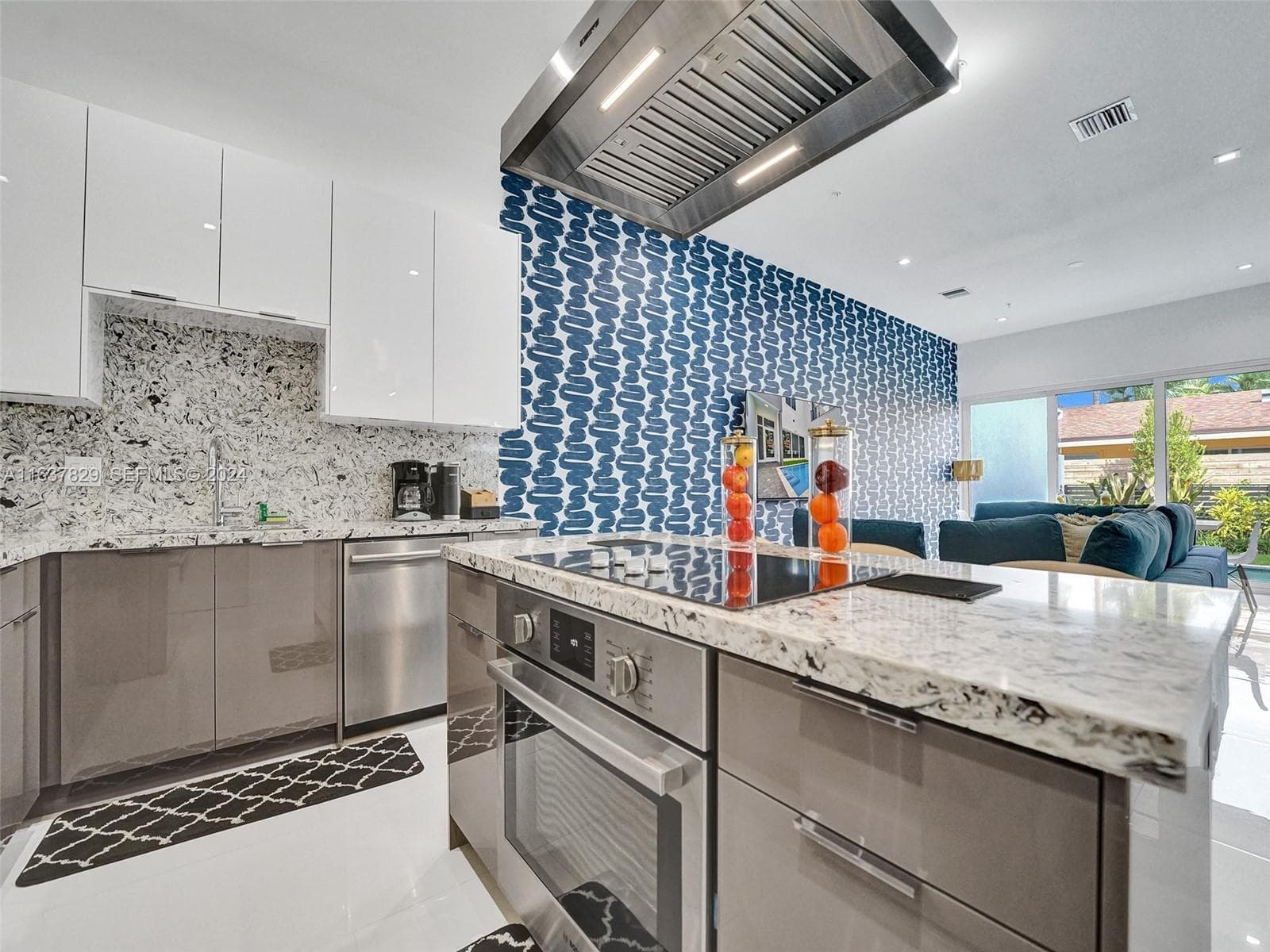 1222 NE 15th Avenue, Fort Lauderdale, FL 33304 — photo 17 of 39