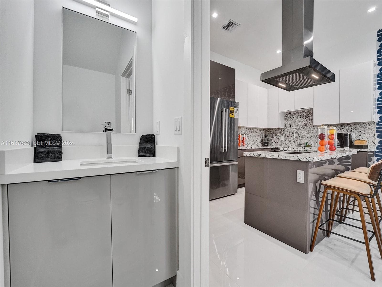 1222 NE 15th Avenue, Fort Lauderdale, FL 33304 — photo 18 of 39