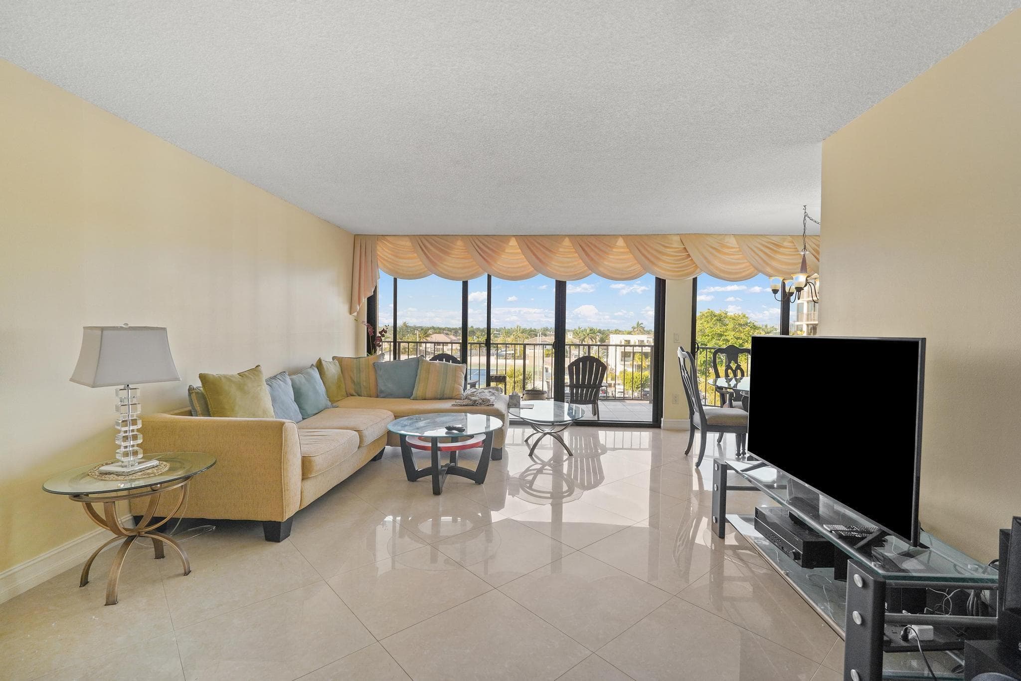 859 Jeffery Street 506, Boca Raton, FL 33487 — photo 11 of 82