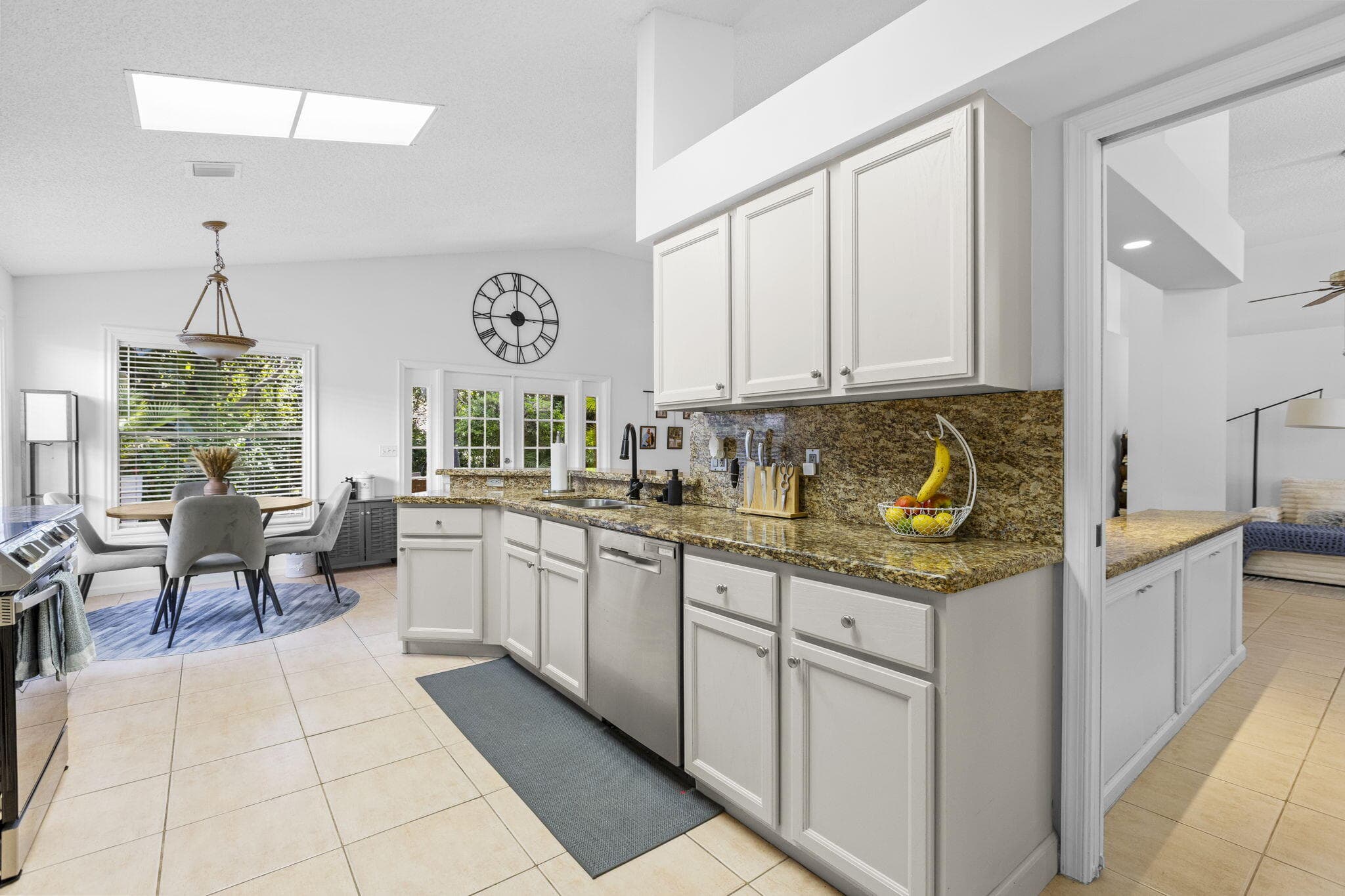 150 Bent Tree Drive, Palm Beach Gardens, FL 33418 — photo 10 of 26
