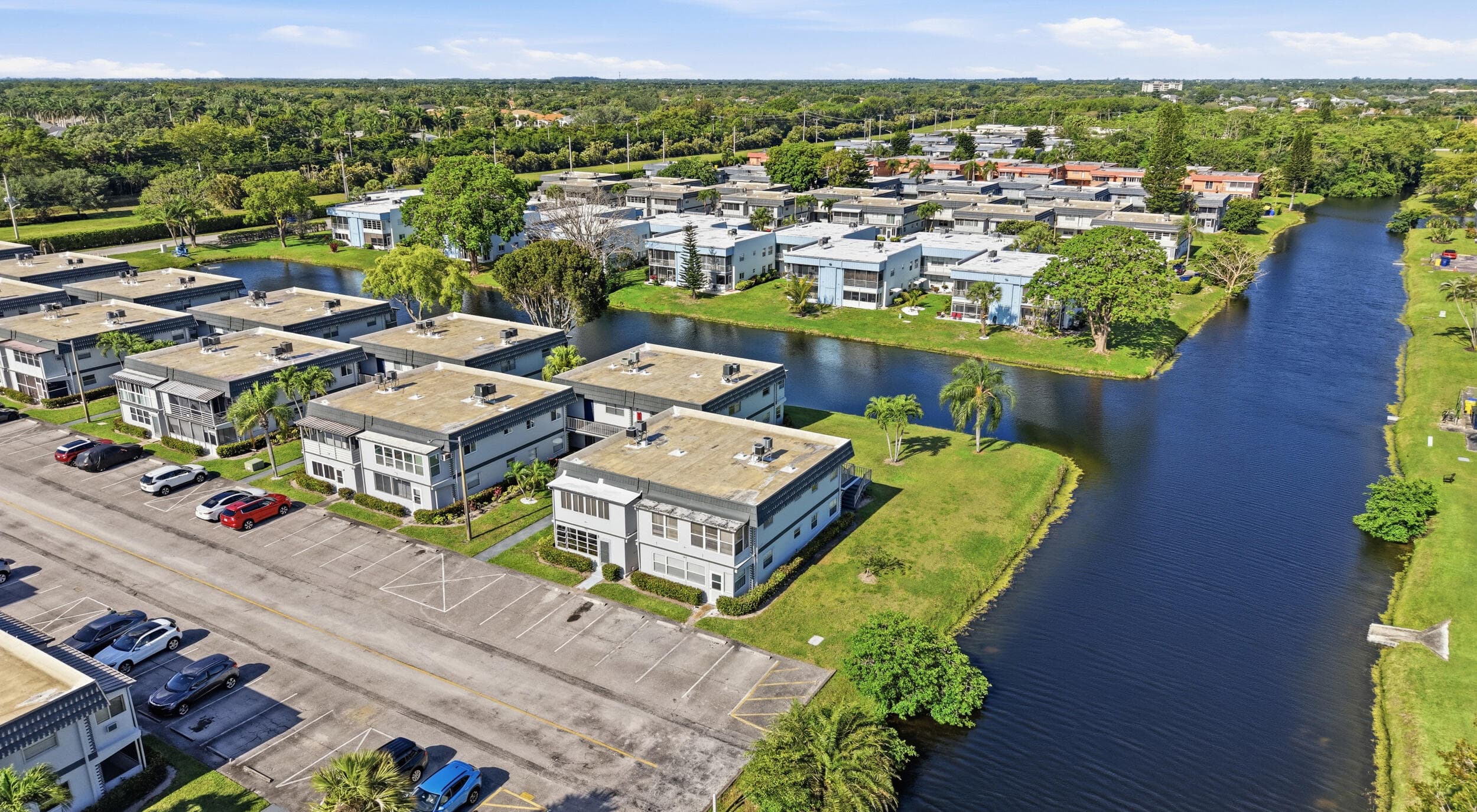 384 Saxony H, Delray Beach, FL 33446 — photo 37 of 42