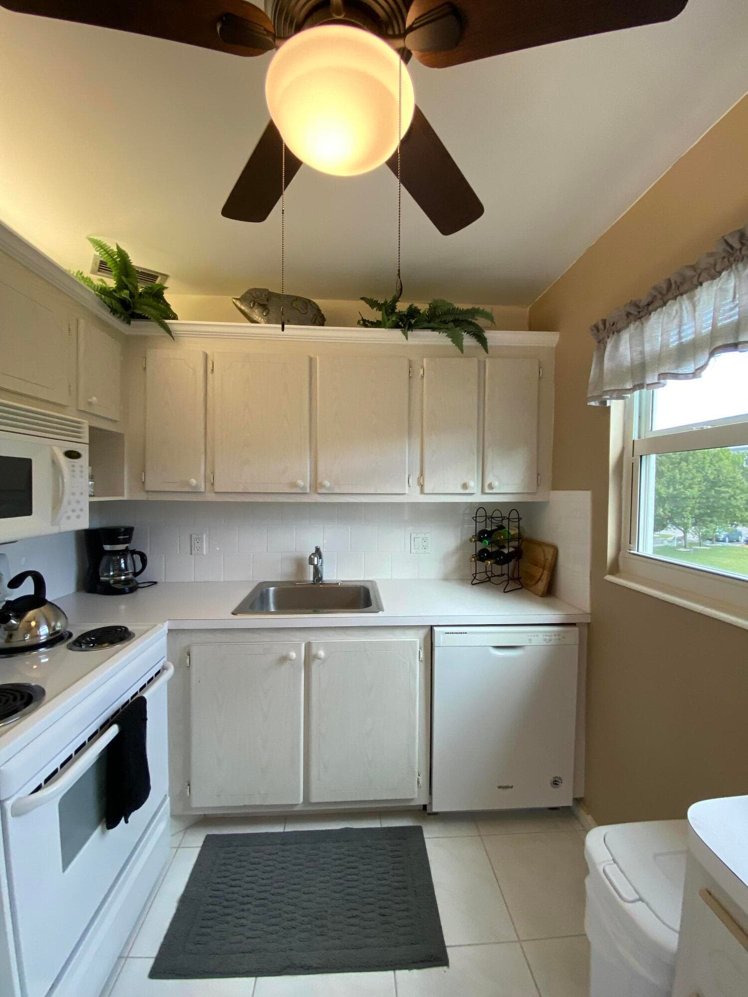 72 Newport D 72, Deerfield Beach, FL 33442 — photo 10 of 65