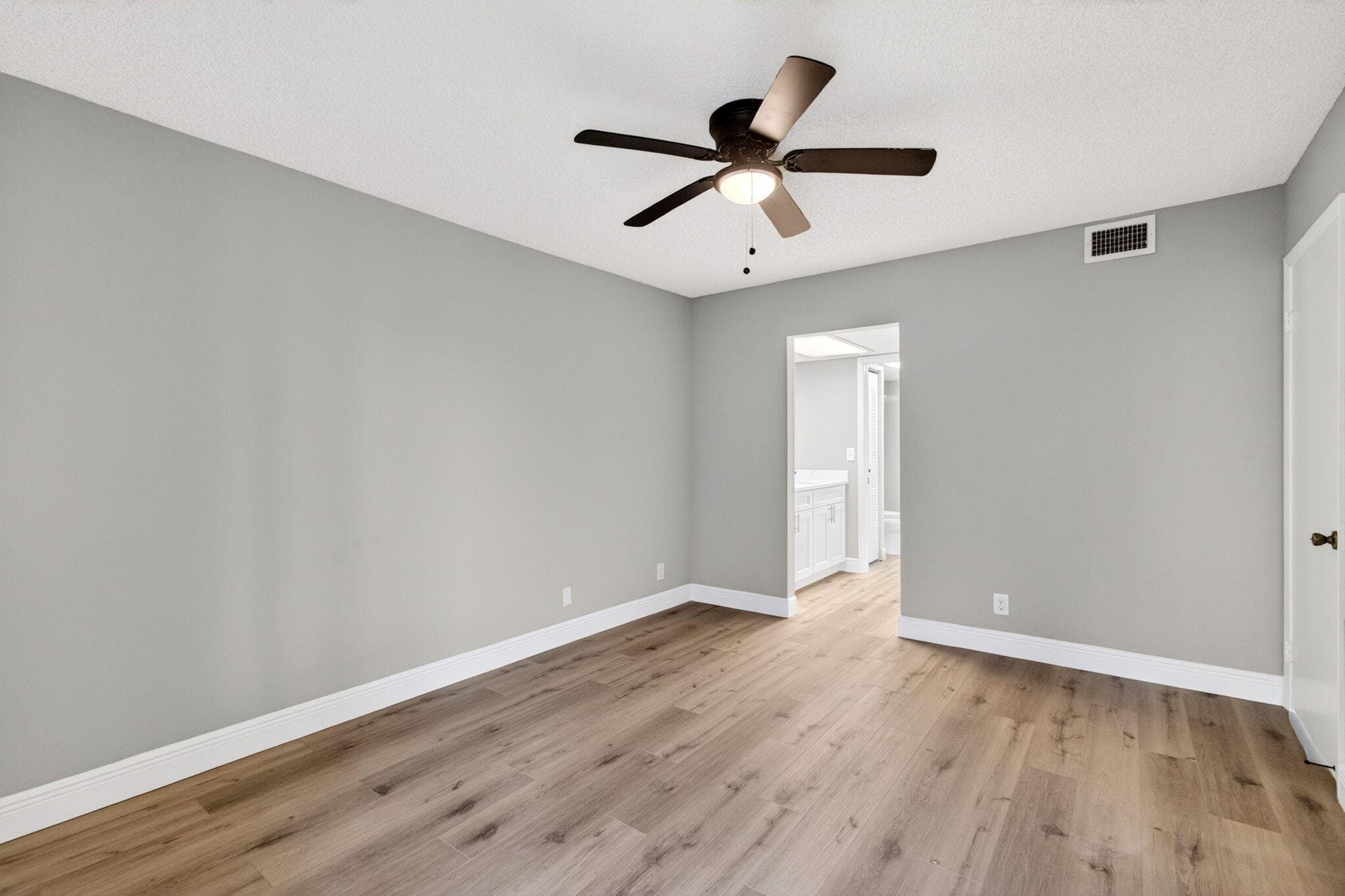 5340 Las Verdes Cr Las Verdes Circle 109, Delray Beach, FL 33484 — photo 35 of 58
