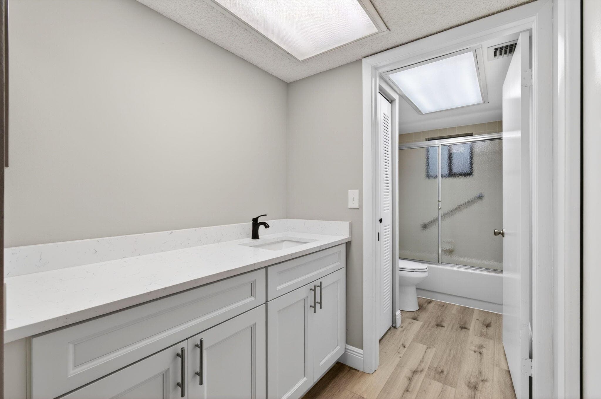 5340 Las Verdes Cr Las Verdes Circle 109, Delray Beach, FL 33484 — photo 36 of 58