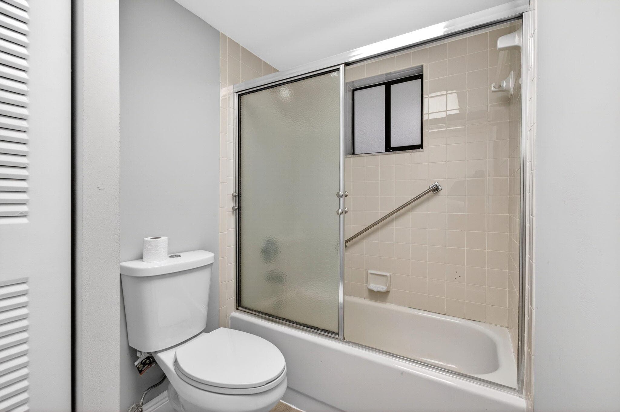 5340 Las Verdes Cr Las Verdes Circle 109, Delray Beach, FL 33484 — photo 37 of 58