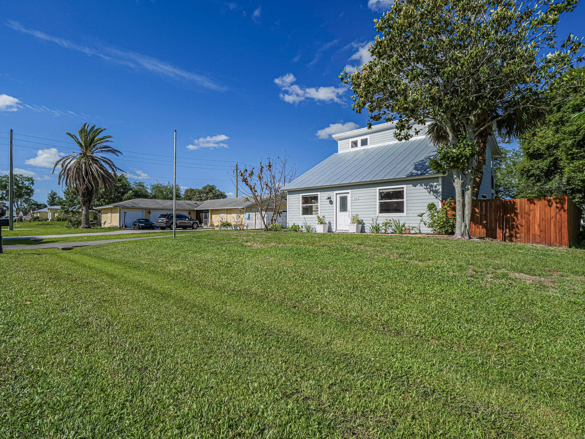 680 Mulberry Street, Sebastian, FL 32958 — photo 2 of 36