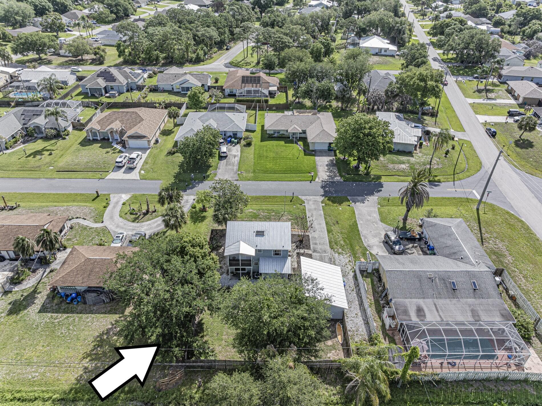680 Mulberry Street, Sebastian, FL 32958 — photo 32 of 36