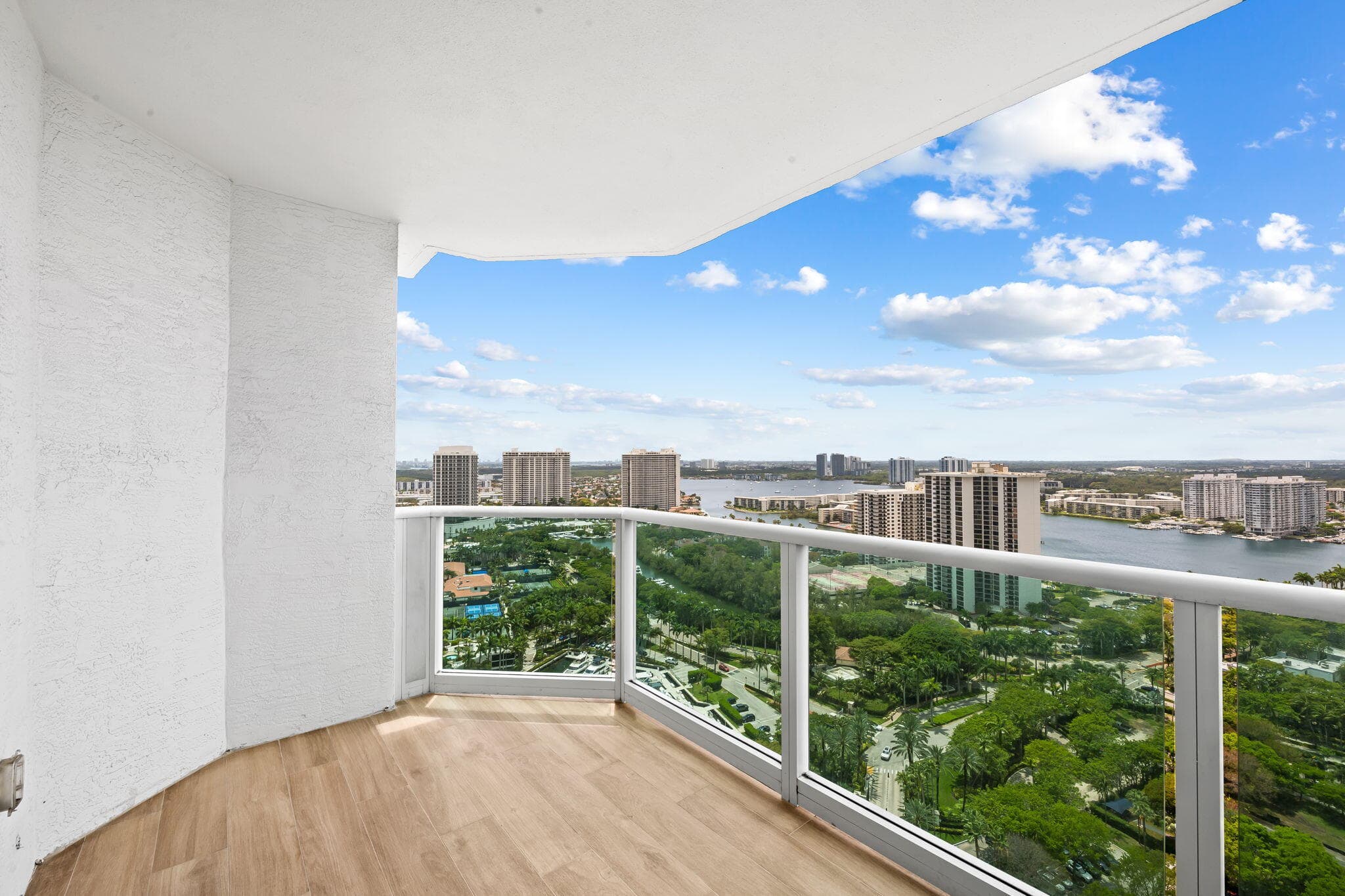 3301 NE 183rd Street 2906, Aventura, FL 33160 — photo 18 of 34