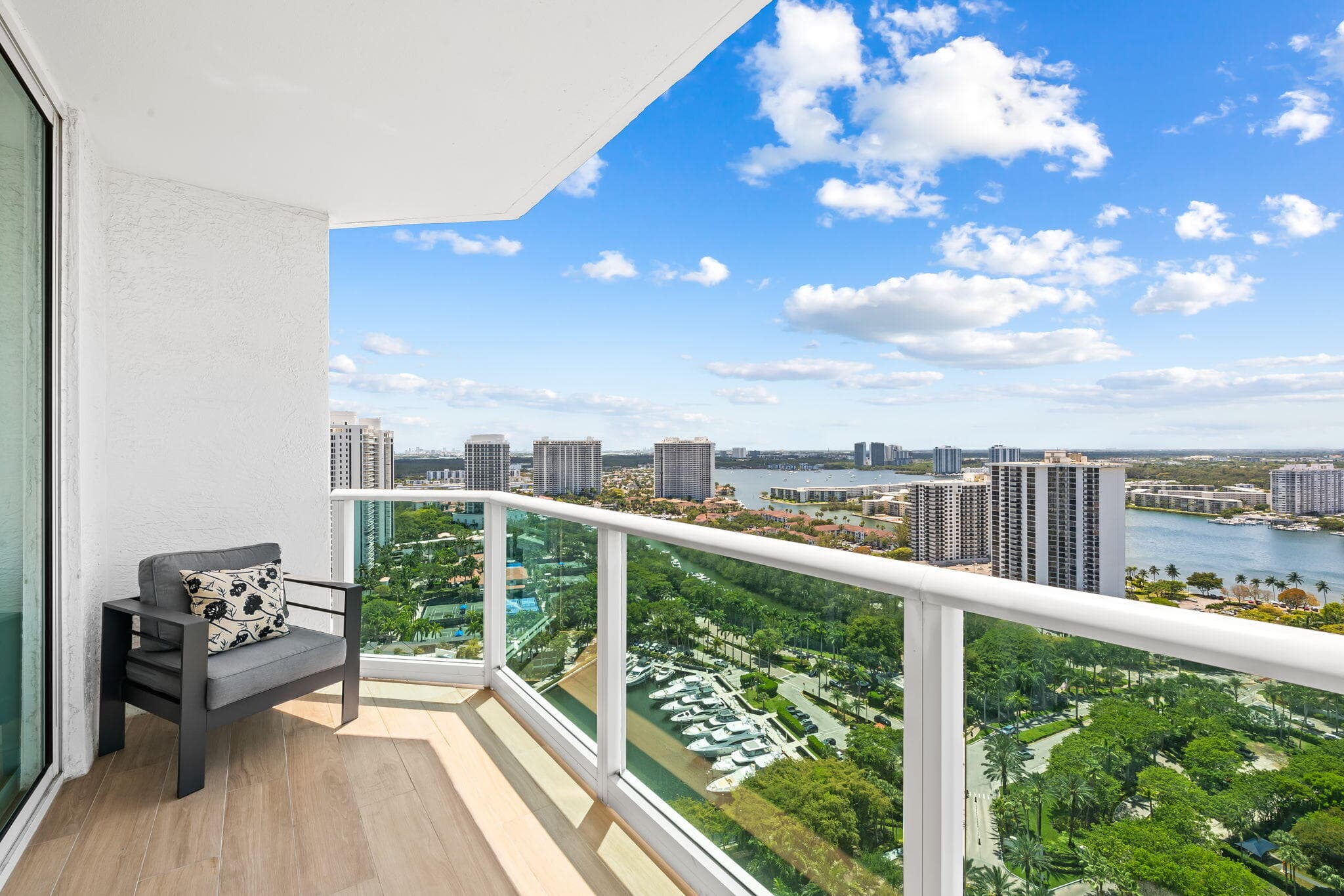 3301 NE 183rd Street 2906, Aventura, FL 33160 — photo 26 of 34