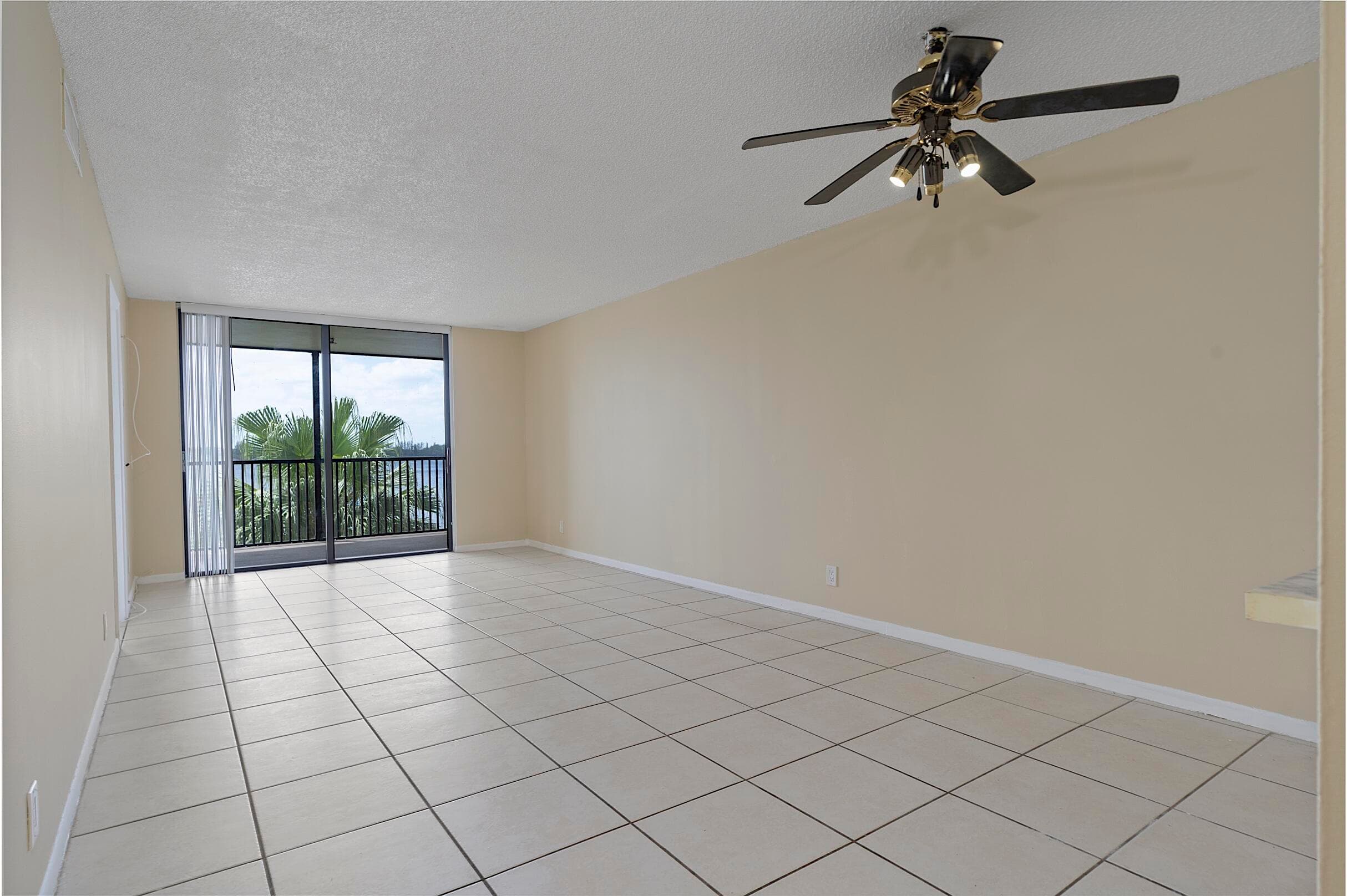 112 Lake Emerald Drive 209, Oakland Park, FL 33309 — photo 8 of 33