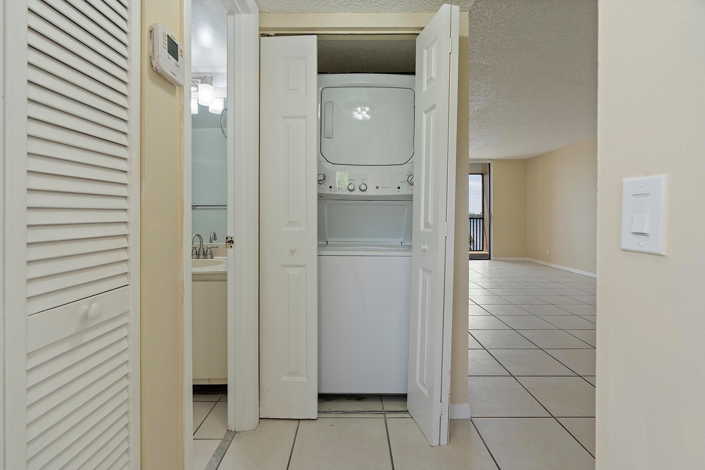 112 Lake Emerald Drive 209, Oakland Park, FL 33309 — photo 28 of 33