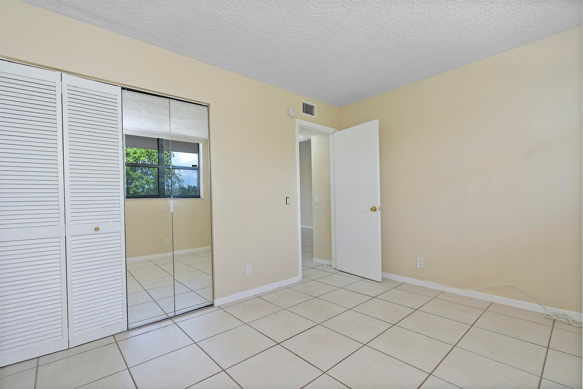 112 Lake Emerald Drive 209, Oakland Park, FL 33309 — photo 31 of 33