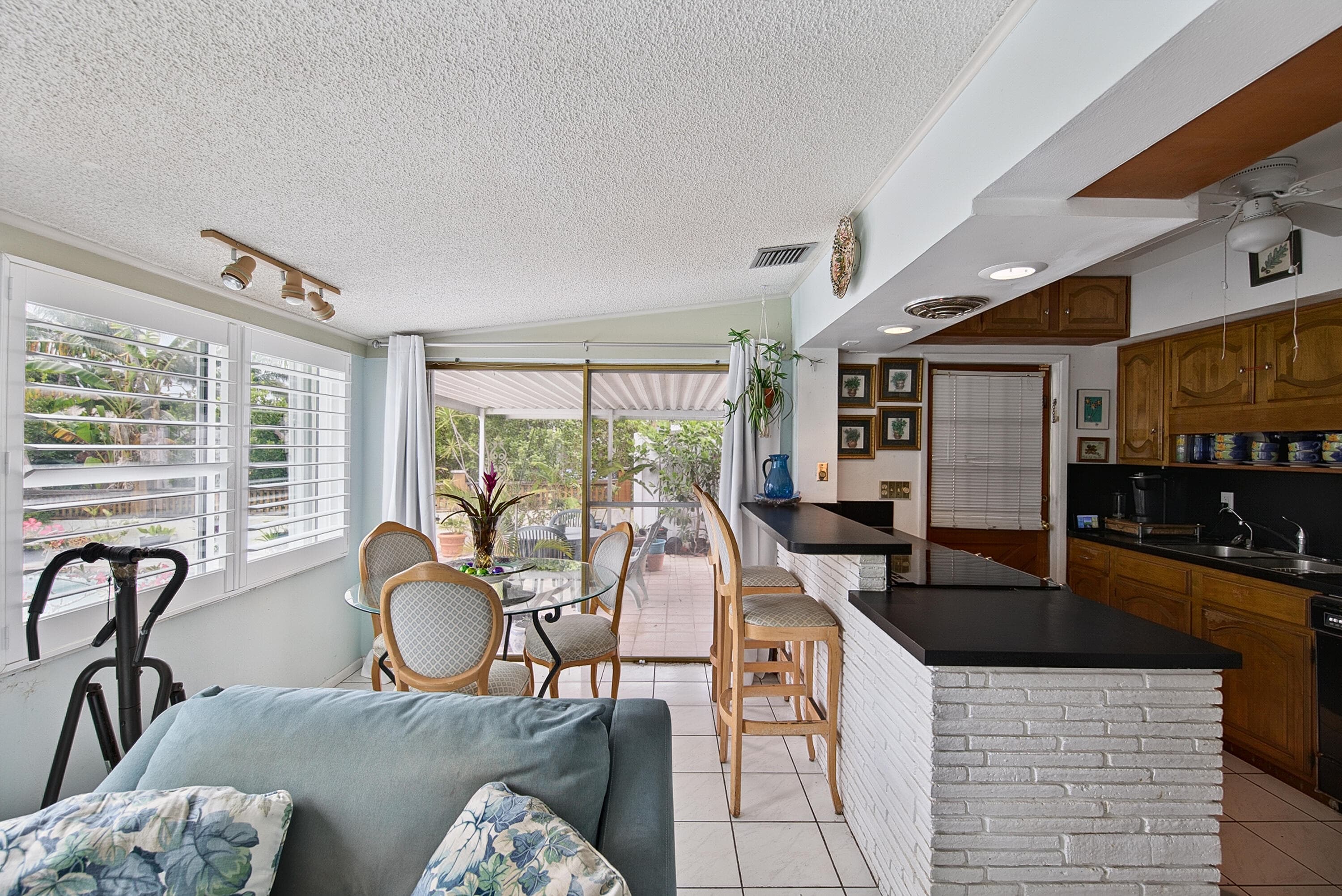 904 Citrus Isle, Fort Lauderdale, FL 33315 — photo 12 of 26