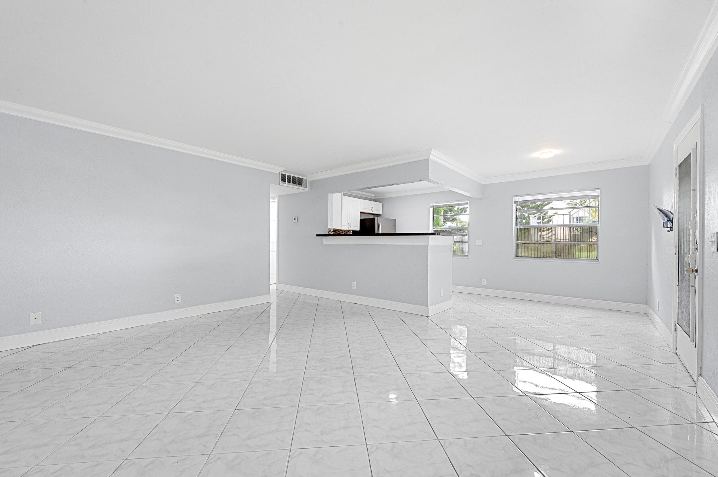 339 Normandy, Delray Beach, FL 33484 — photo 5 of 36