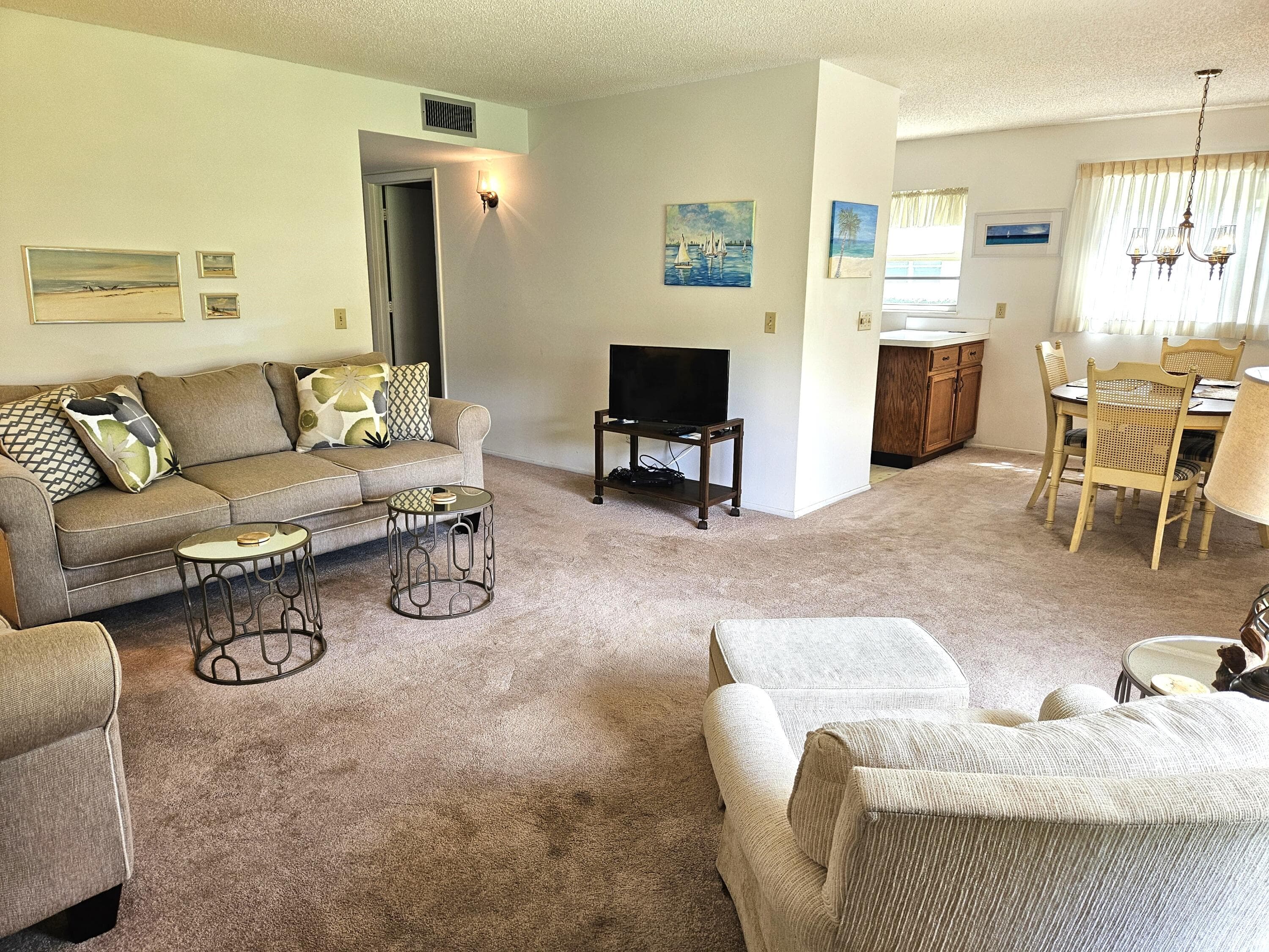 35 Vis Gdns Trail, Vero Beach, FL 32962 — photo 4 of 36
