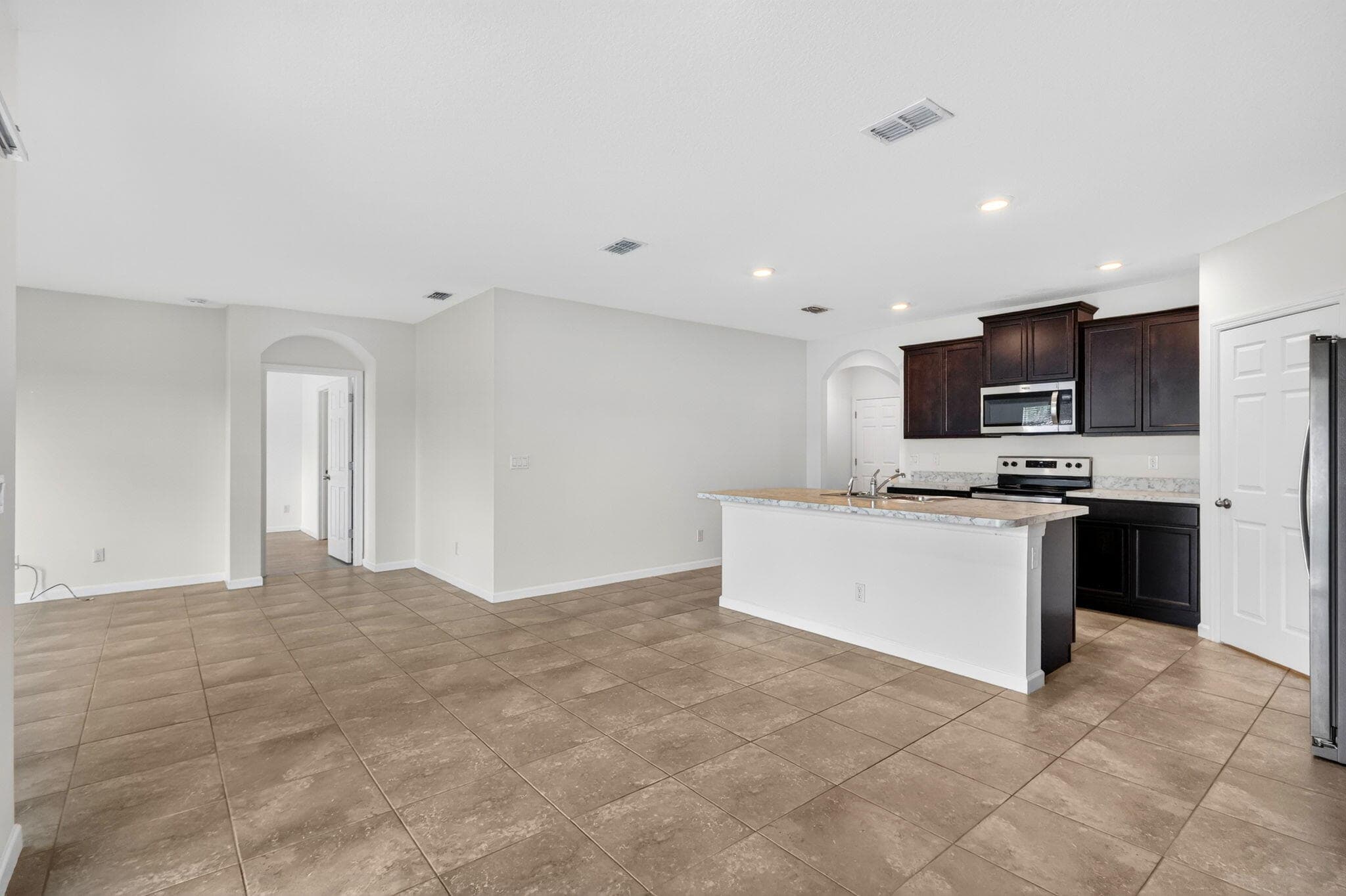 393 SW Tarra Avenue, Port St. Lucie, FL 34953 — photo 8 of 47