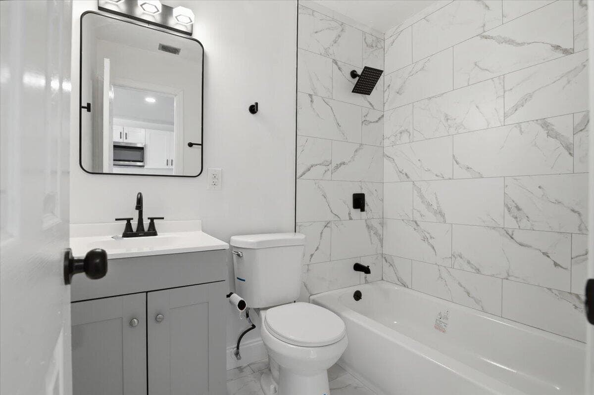 270 SW 10th Avenue, South Bay, FL 33493 — photo 15 of 32