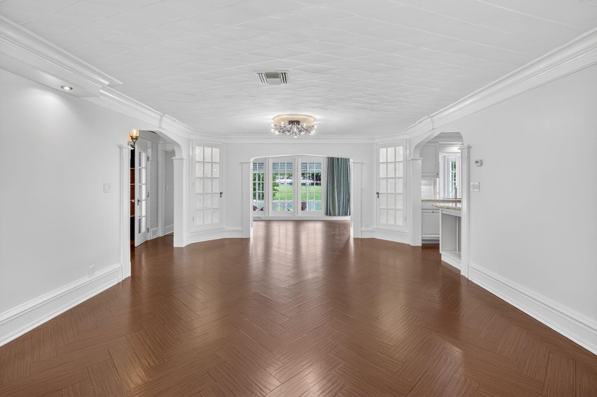105 NW 8th Place, Boynton Beach, FL 33426 — photo 4 of 55