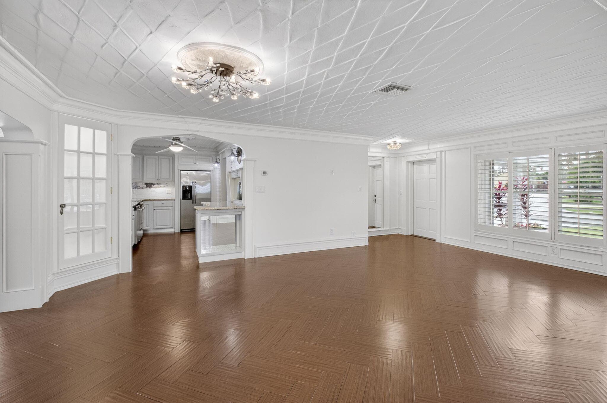 105 NW 8th Place, Boynton Beach, FL 33426 — photo 6 of 55