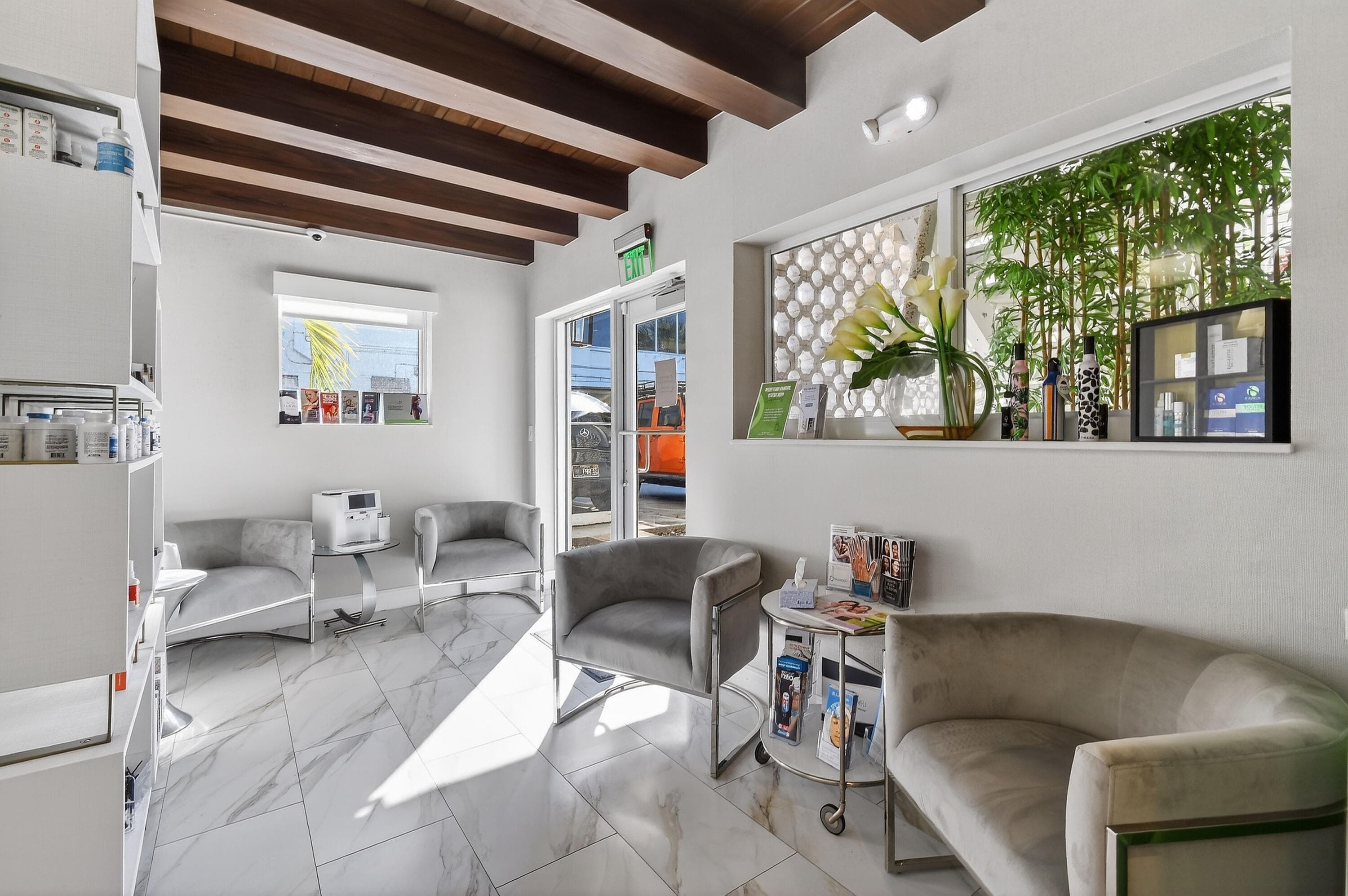 249 Peruvian Avenue 1811, Palm Beach, FL 33480 — photo 13 of 15