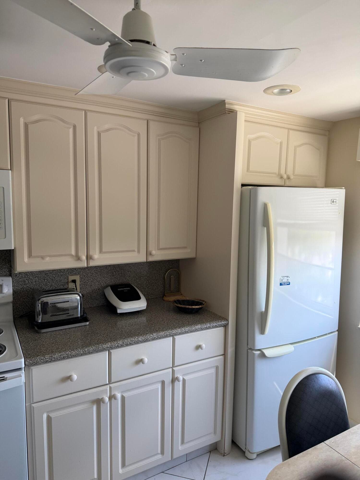 4037 Guildford C, Boca Raton, FL 33434 — photo 10 of 10