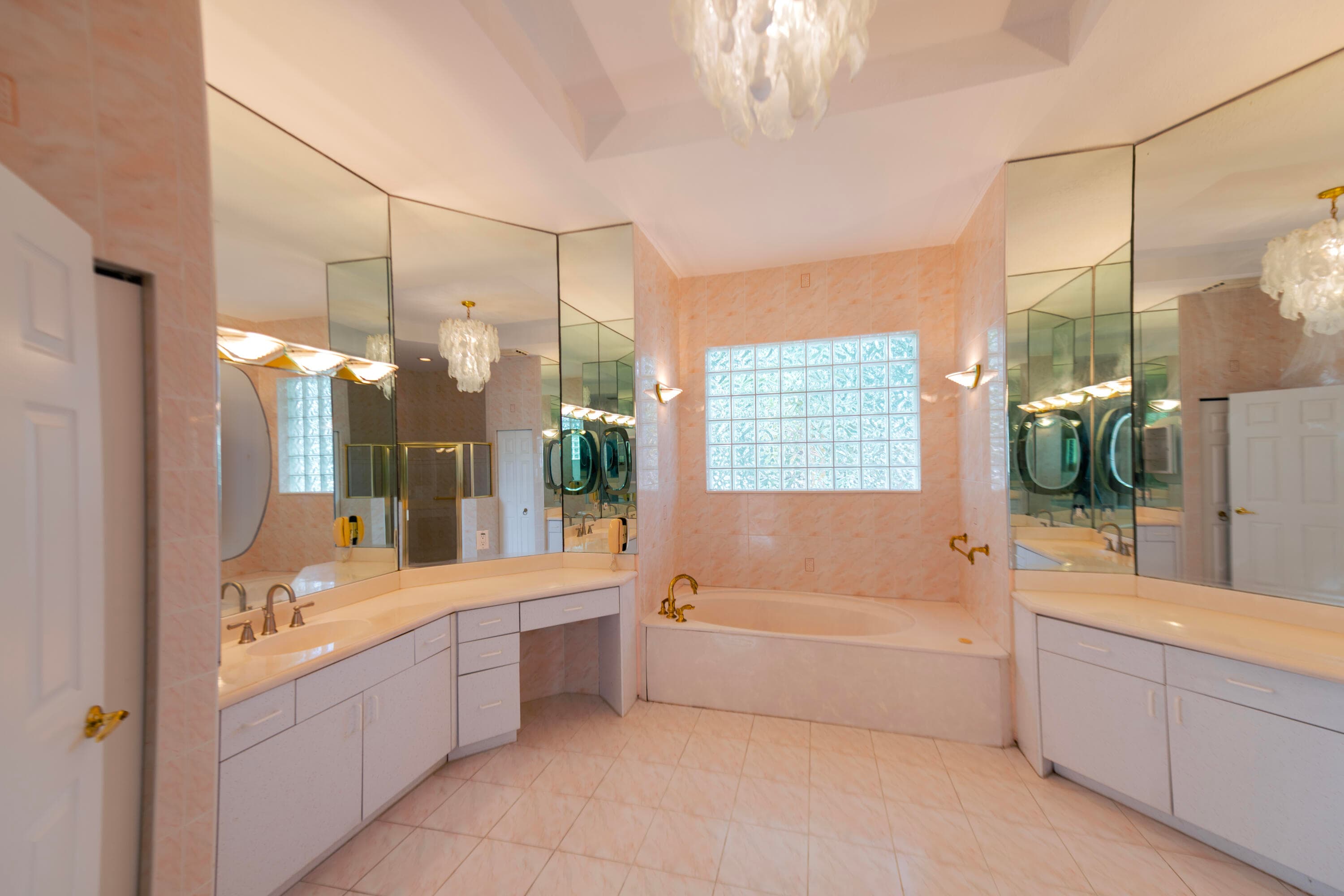 Single Family Residence in Coral Springs — photo 19 of 26